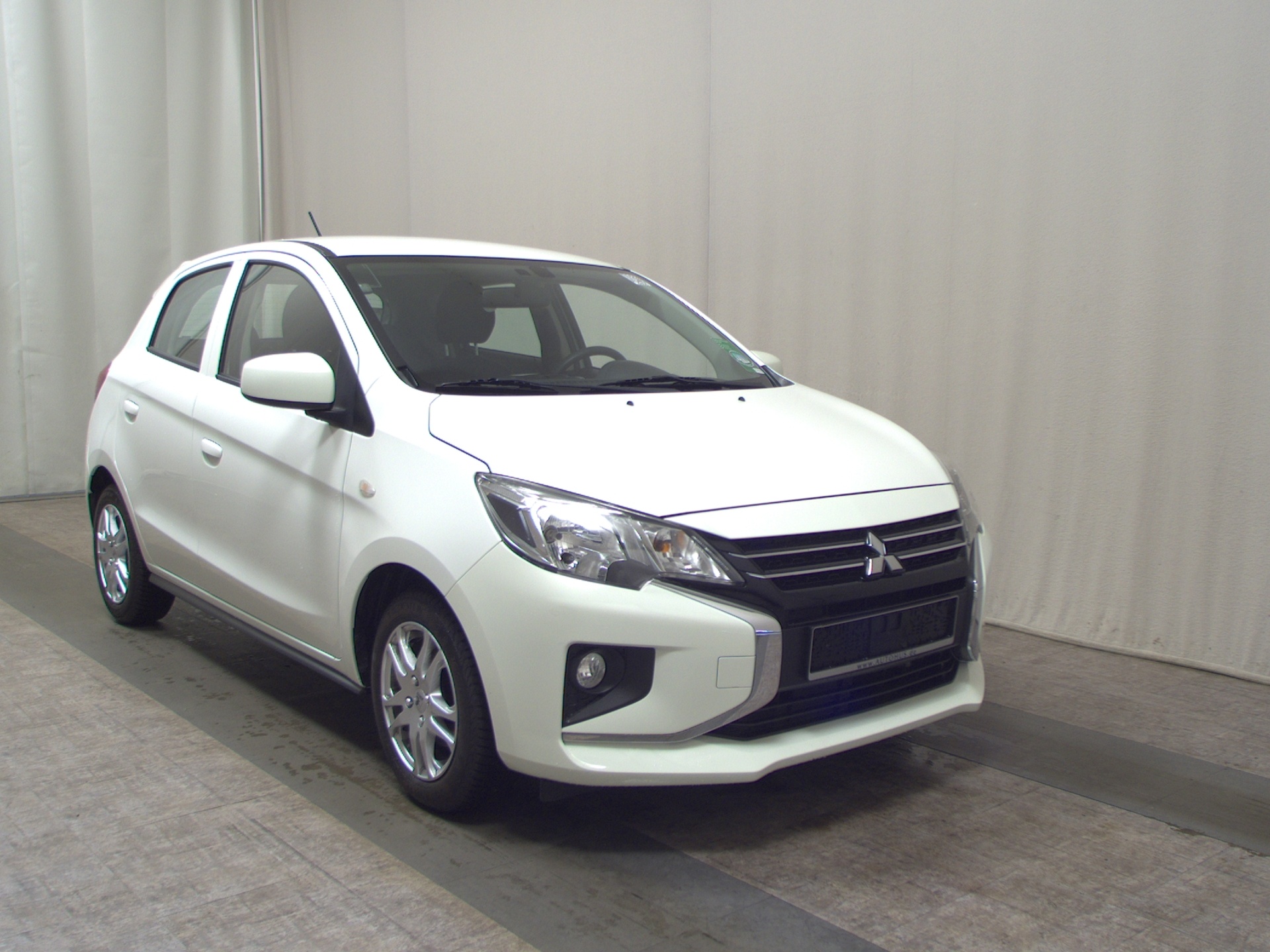 Mitsubishi Space Star 1.2 DAB FSE Bluetooth Klima 3