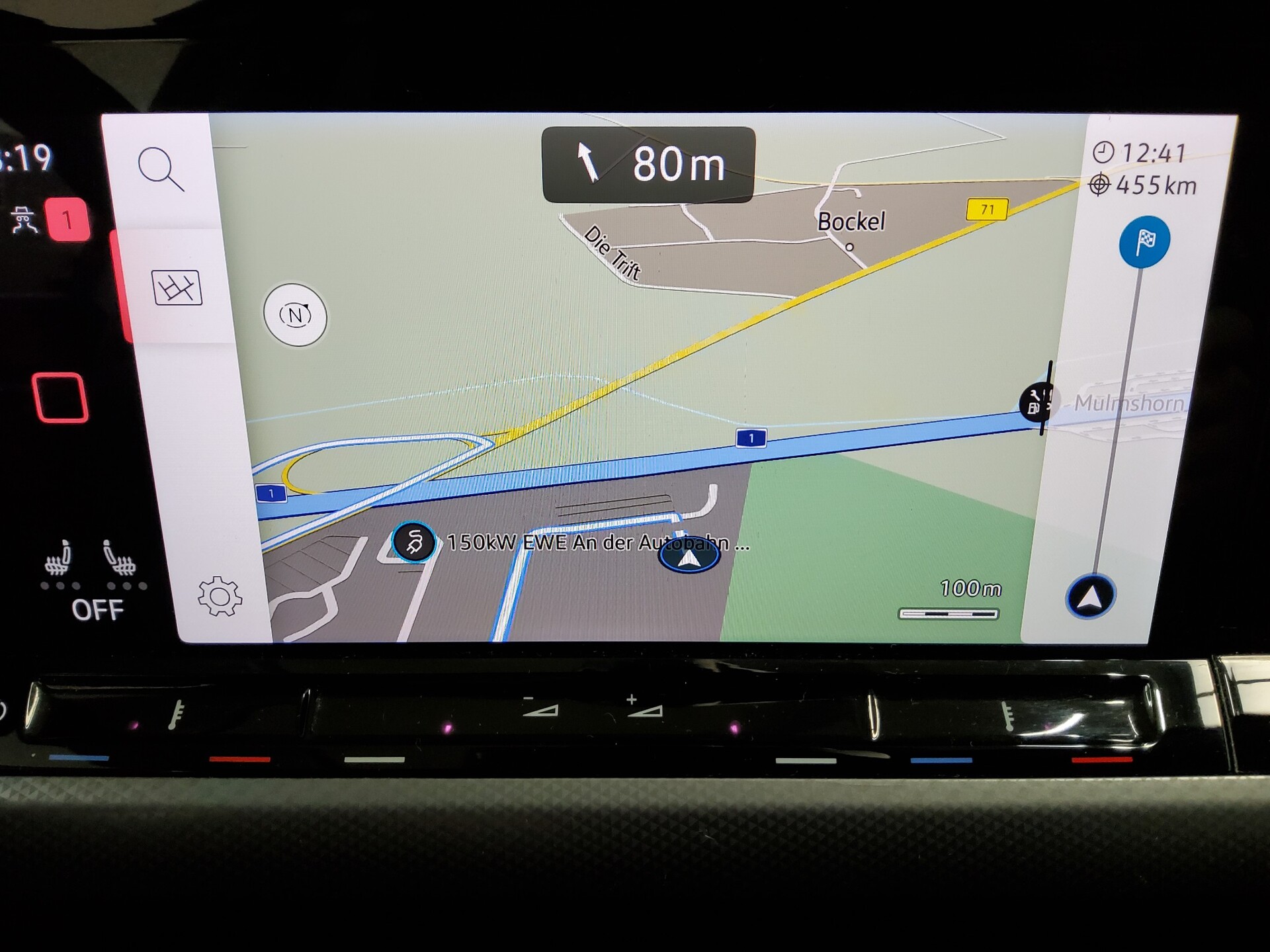 Volkswagen Golf-8 Var. 2.0 TDI Active Navi DC LED ACC 7