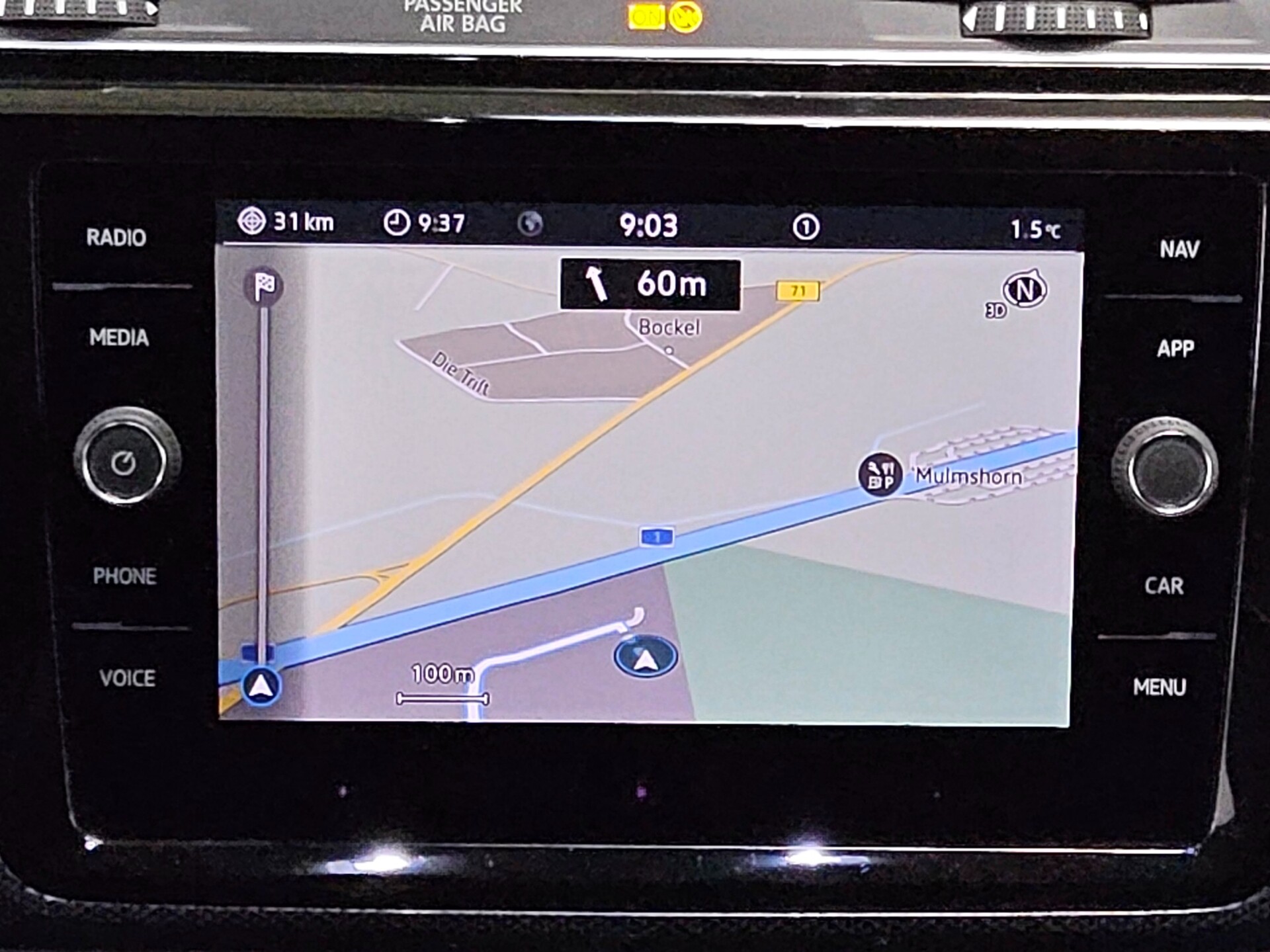 Volkswagen Touran 1.5 TSI United Navi LED ACC PDC Ambiente 7