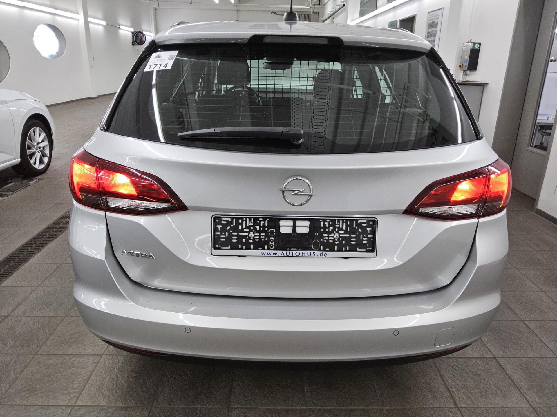 Opel Astra ST 1.5 D Edition Navi LED PDC 10