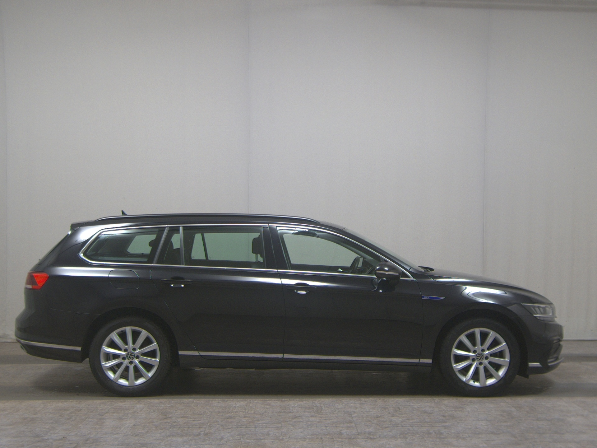 Volkswagen Passat Var. GTE 1.4 TSI Leder Navi LED AHK ACC