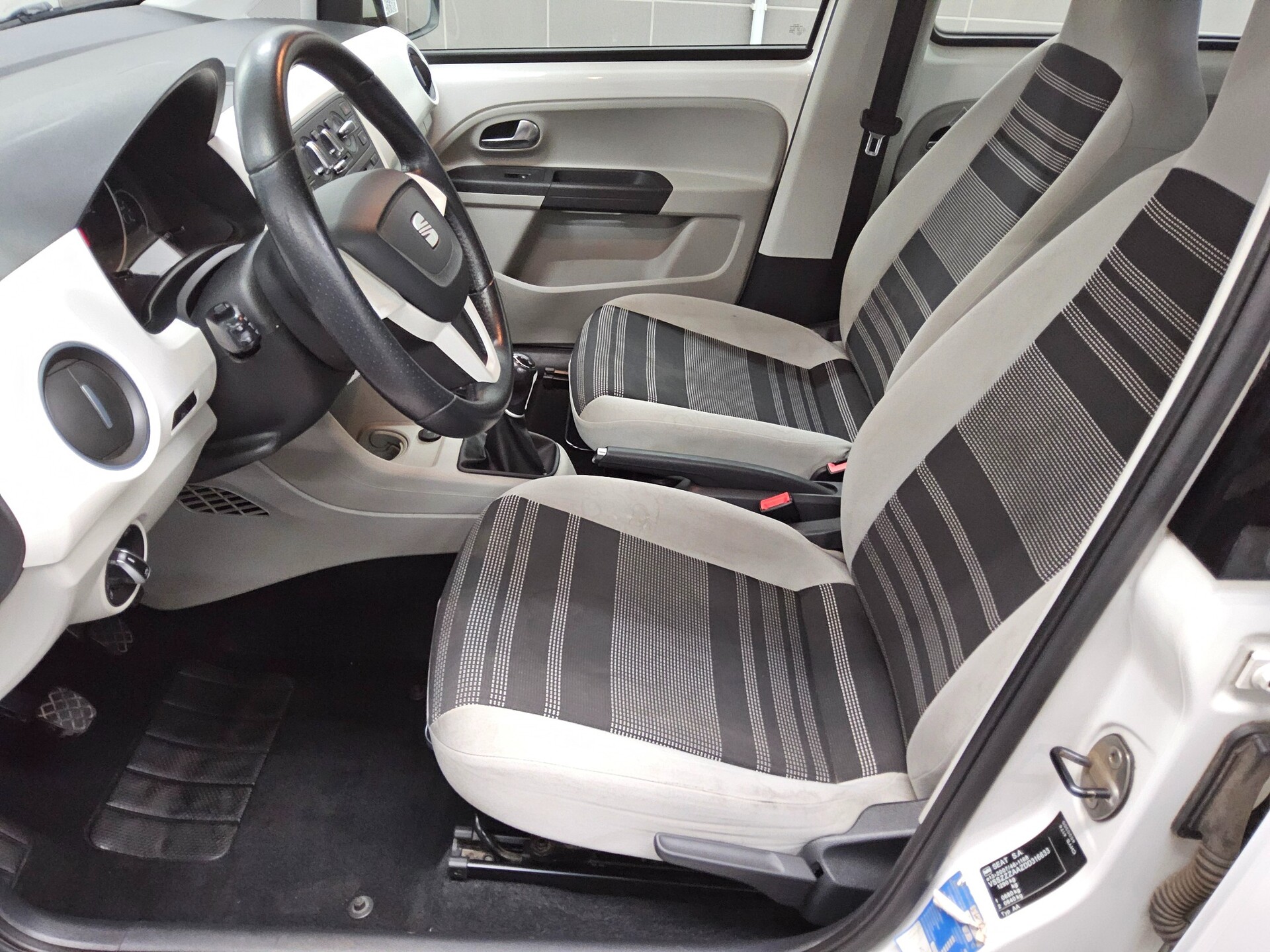 Seat Mii 1.0 Style PDC Shz Tempomat 8