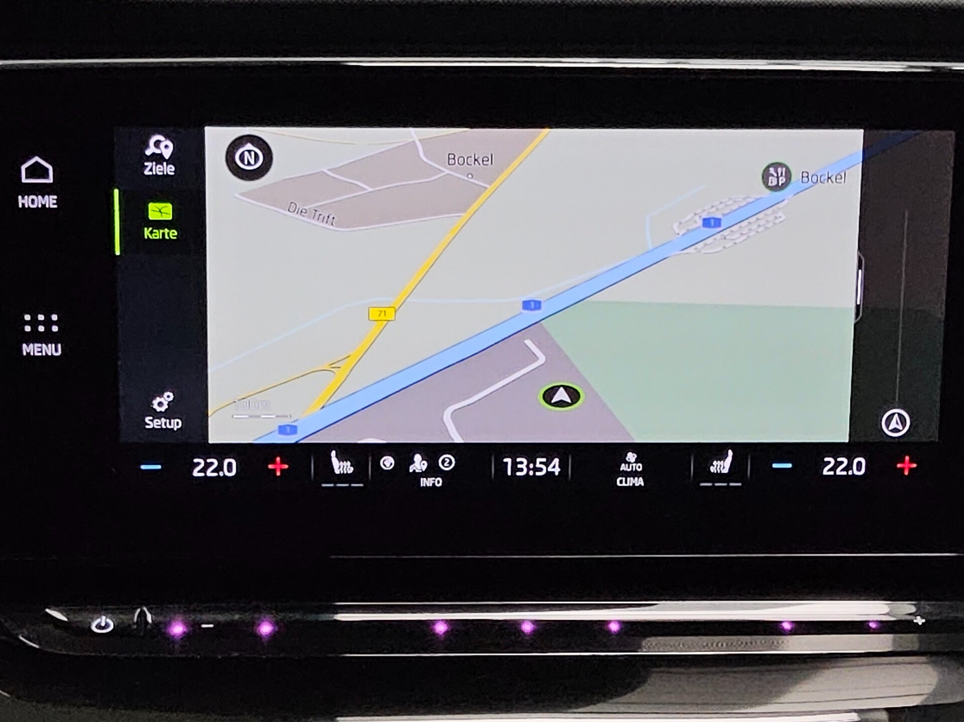 Skoda Octavia Kombi 1.5 TSI Style Navi LED RfK AHK ACC 7