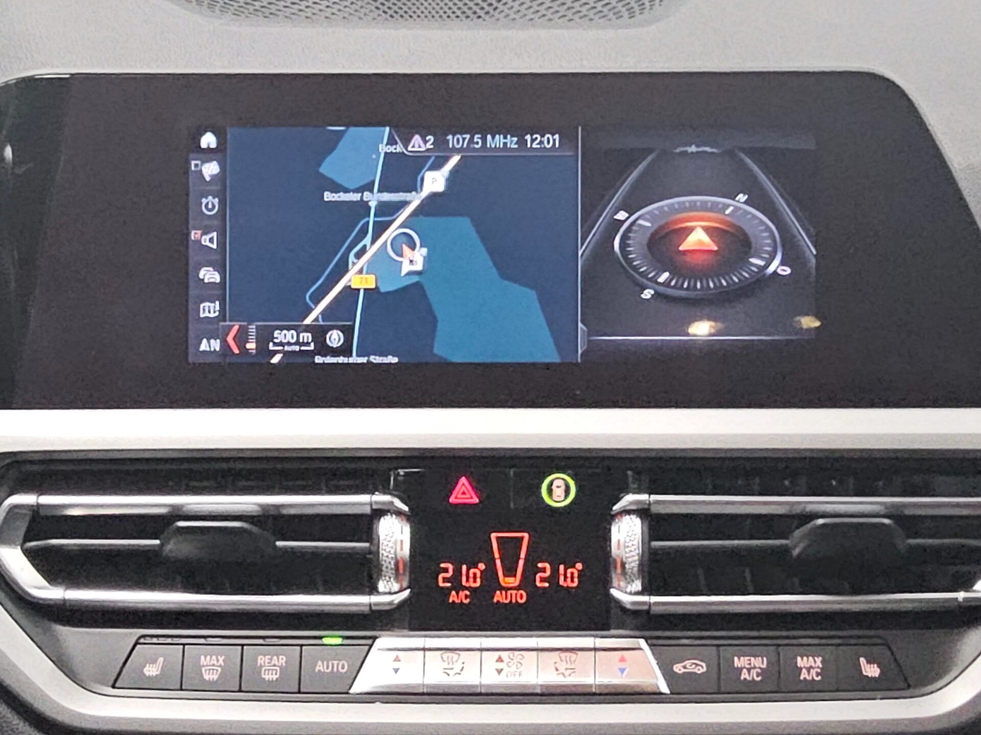 BMW 320dA Touring Advantage Navi LC+ LED DAB PDC 7