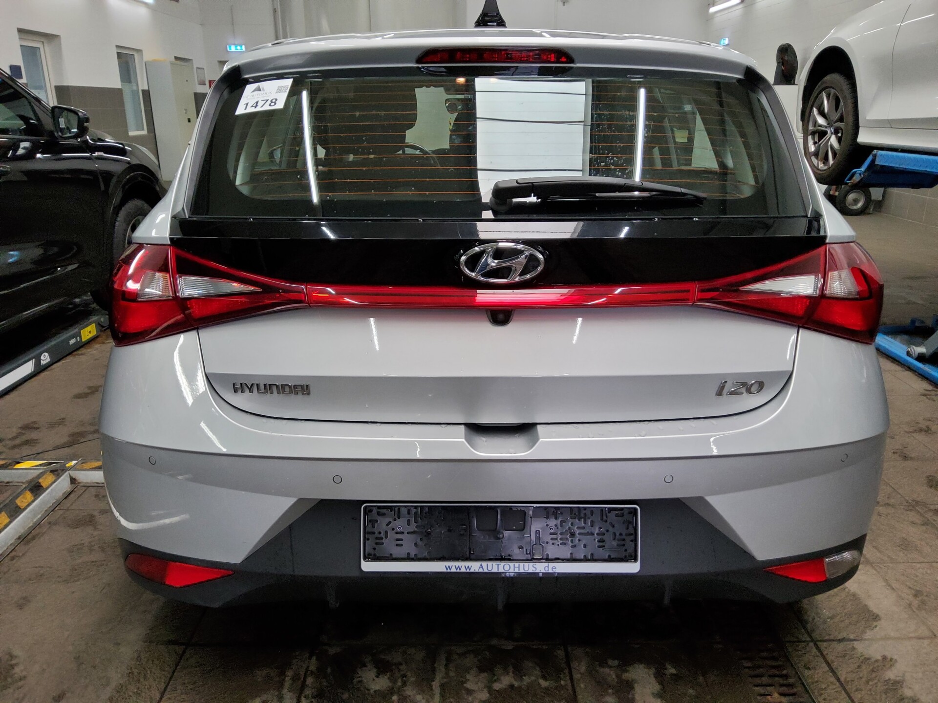 Hyundai i20 1.2 RfK PDC Shz BT DAB 10