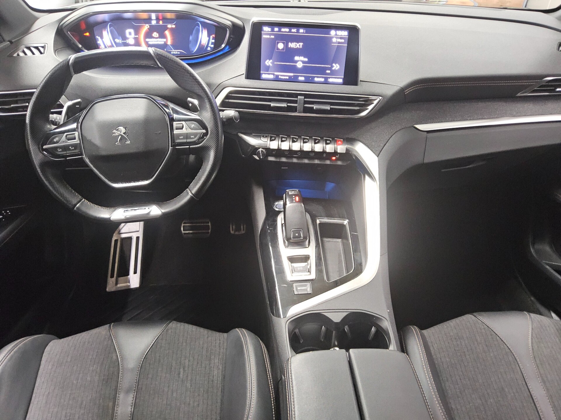 Peugeot 3008 1.5 BlueHDi 130 Allure Navi LED AHK RFK 5