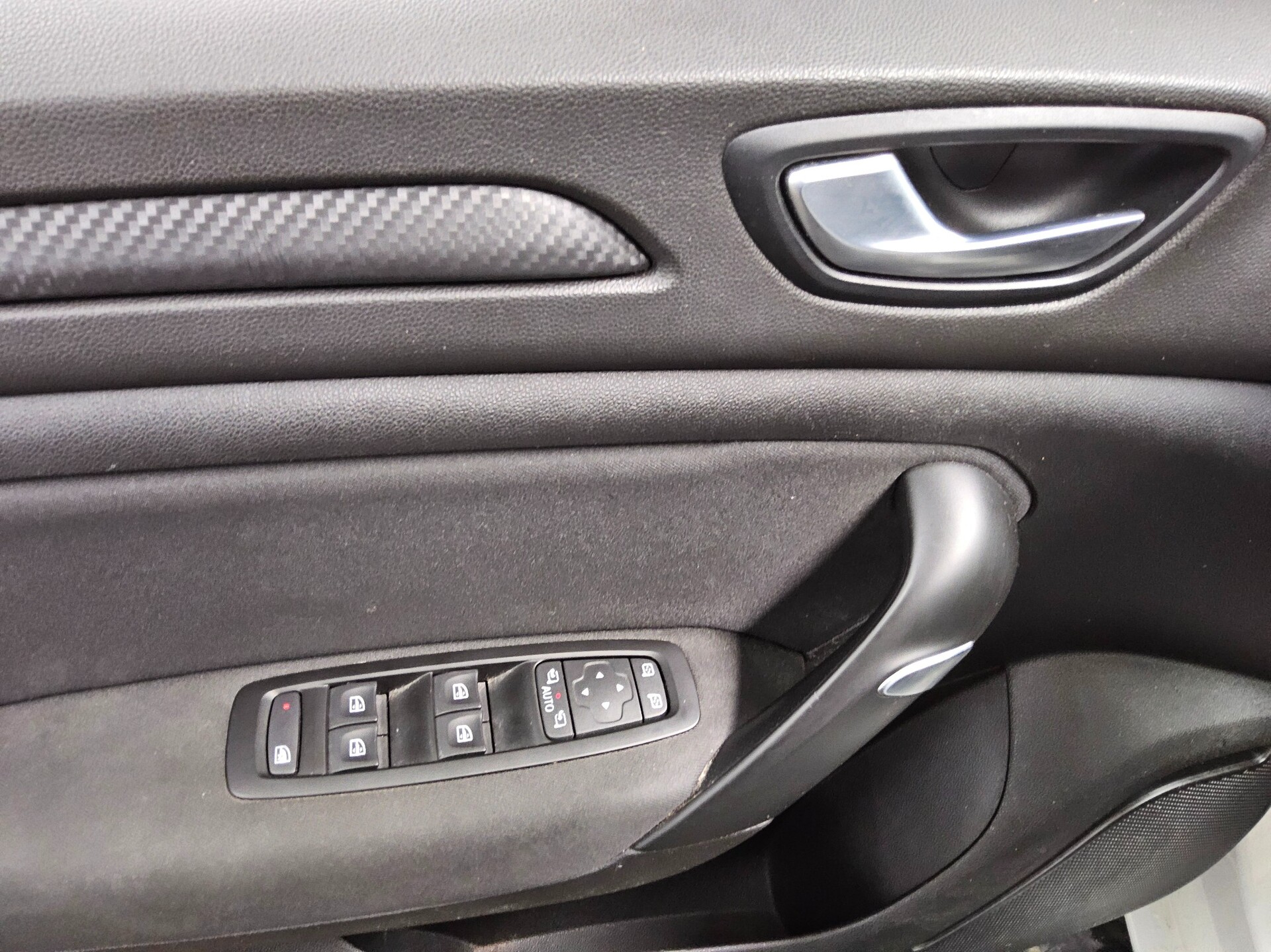 Renault Megane Grandtour 1.3 TCe Limited Navi SHZ 9