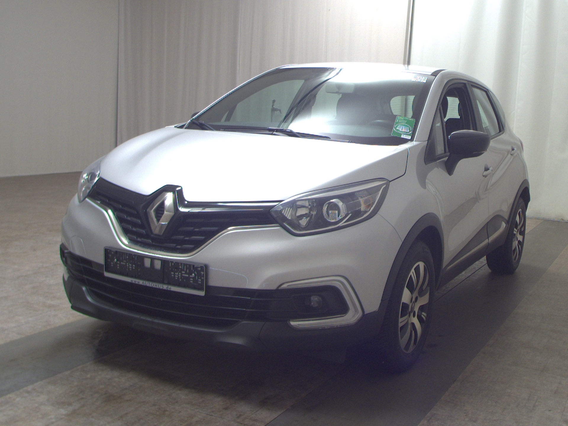 Renault Captur 0.9 TCe Navi BT PDC Tempomat 2