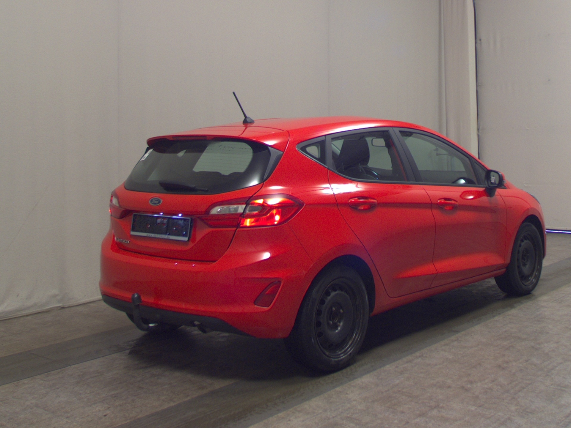 Ford Fiesta 1.5 TDCi Cool&Connect Ahk Shz 4