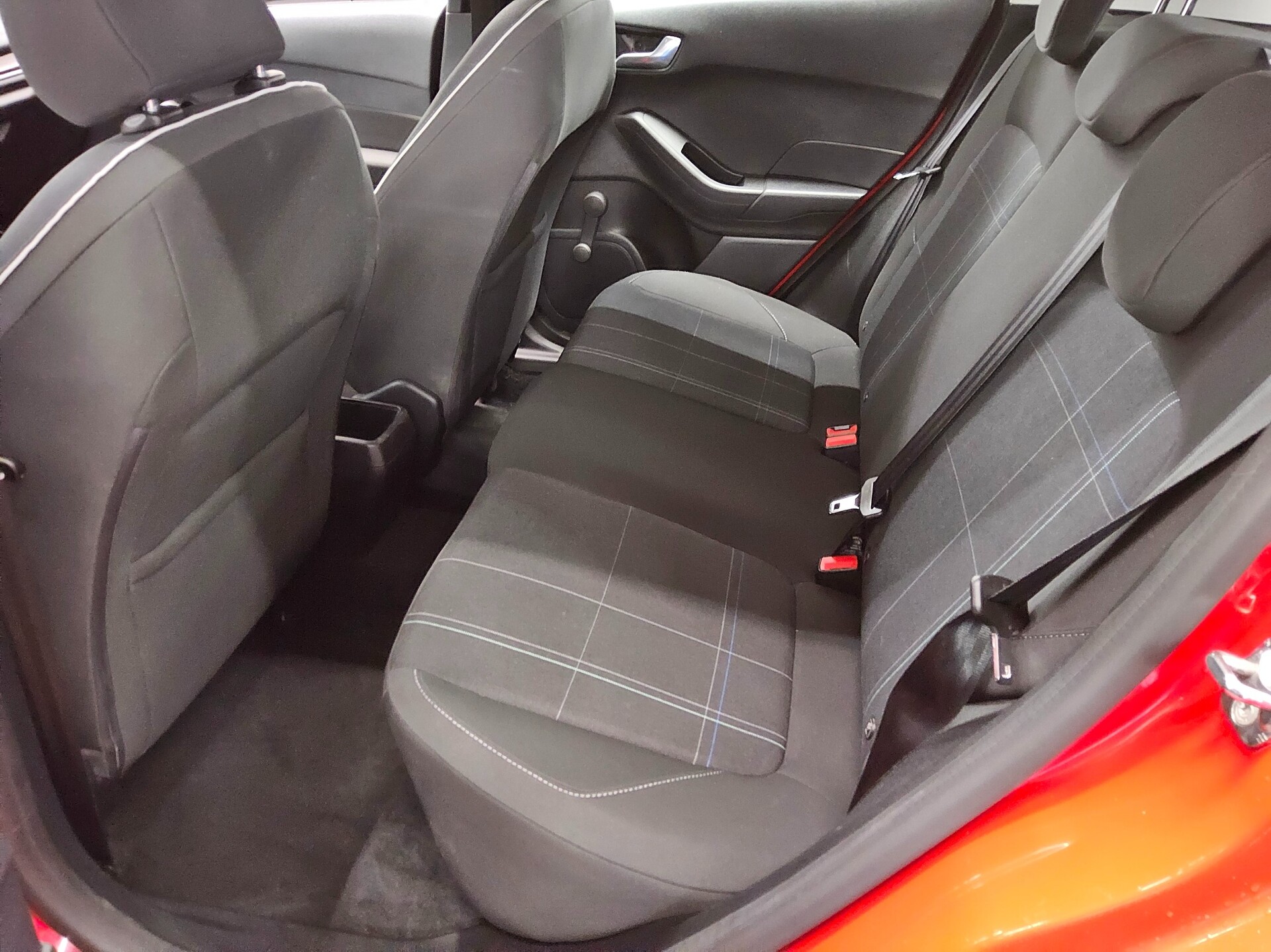 Ford Fiesta 1.5 TDCi Cool&Connect Ahk Shz 13