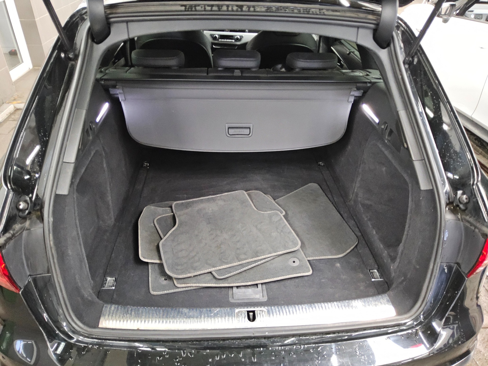 Audi A4 Avant 40 TDI S-Line Navi LED RfK Shz Sound 11