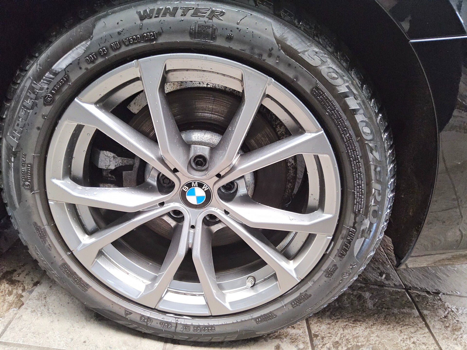 BMW 320e Touring Advantage Leder Navi LC pro LED RFK 11