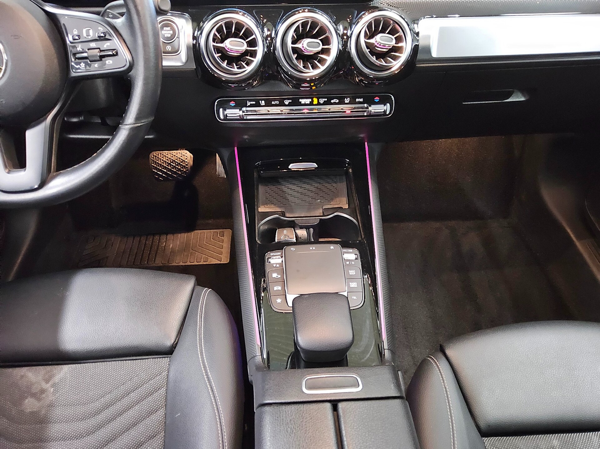 Mercedes-Benz GLB 180 d Style 7-Sitze Navi LED MBUX+ Pano 6