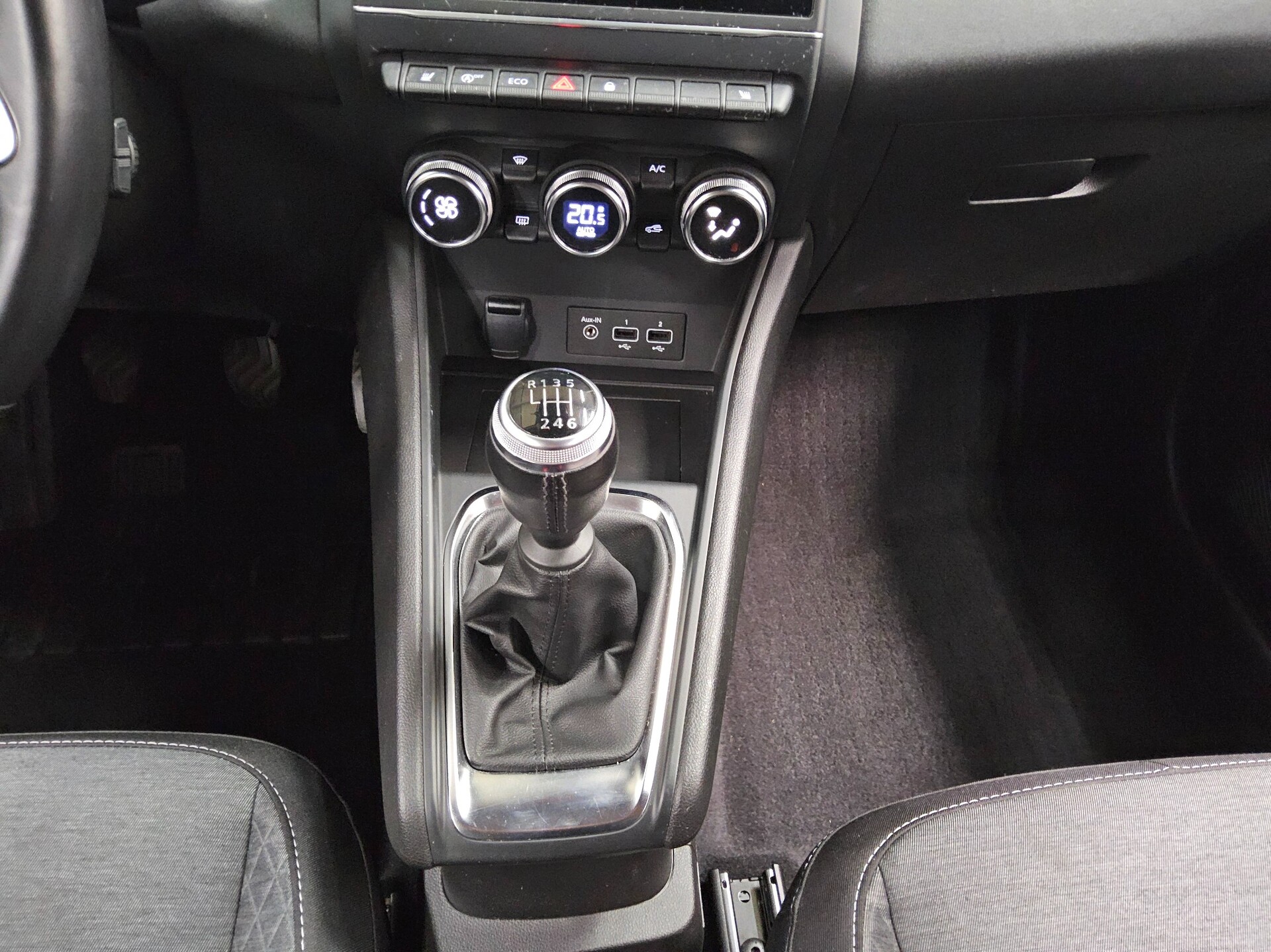 Renault Captur 1.0 LED Rückfahrkamera SHZ BT Klima 6