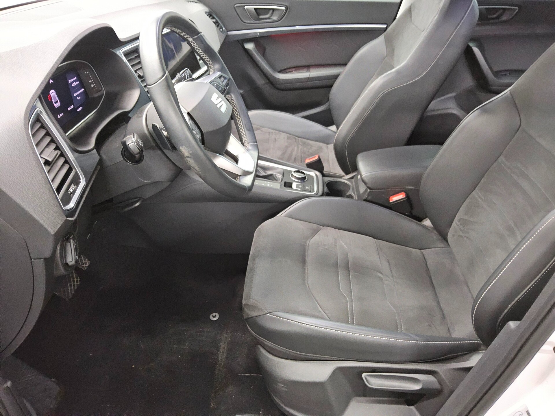 Seat Ateca 1.5 TSI Style Navi LED VC RFK SHZ ACC 9