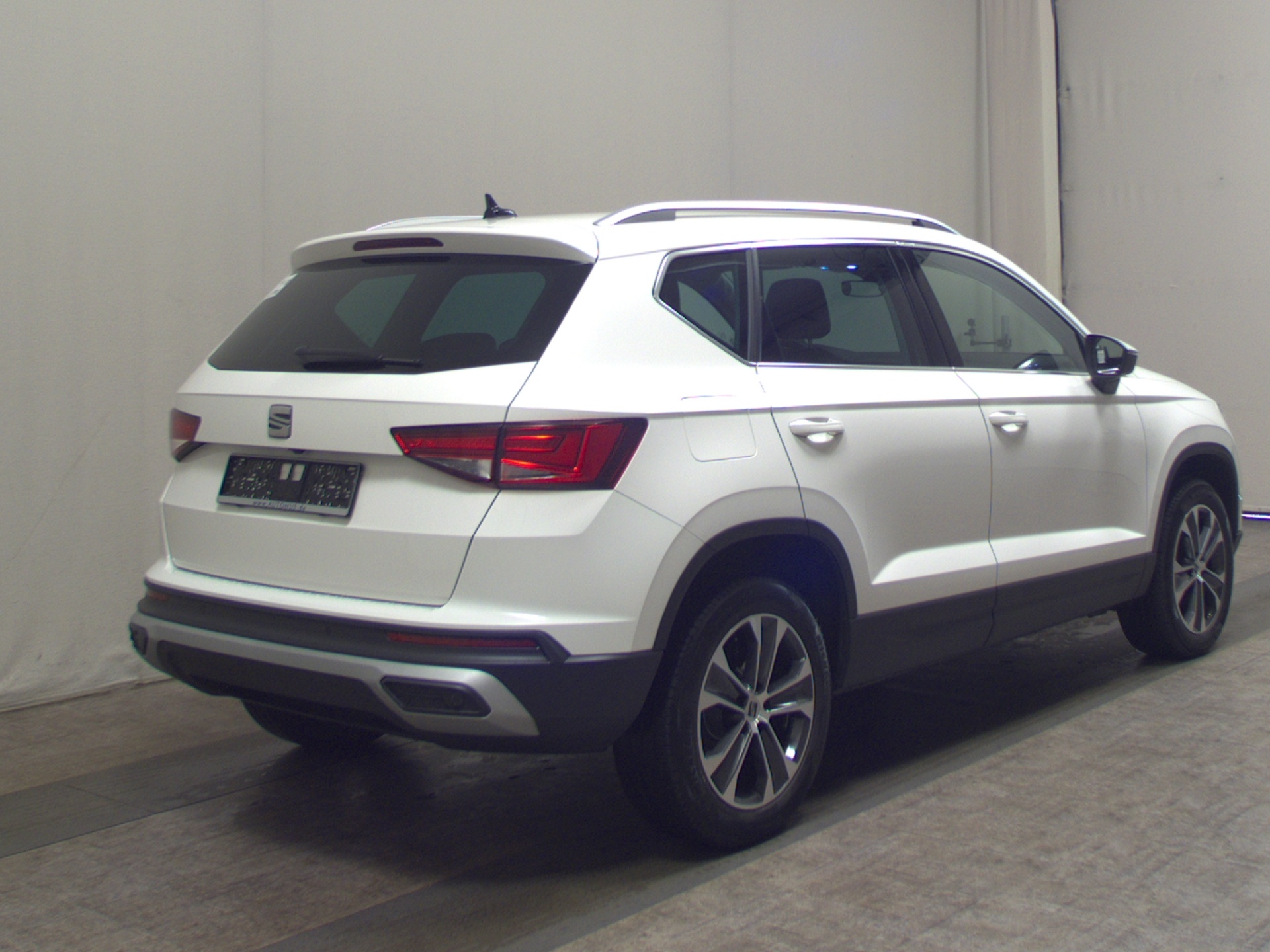 Seat Ateca 1.5 TSI Style Navi LED VC RFK SHZ ACC 4