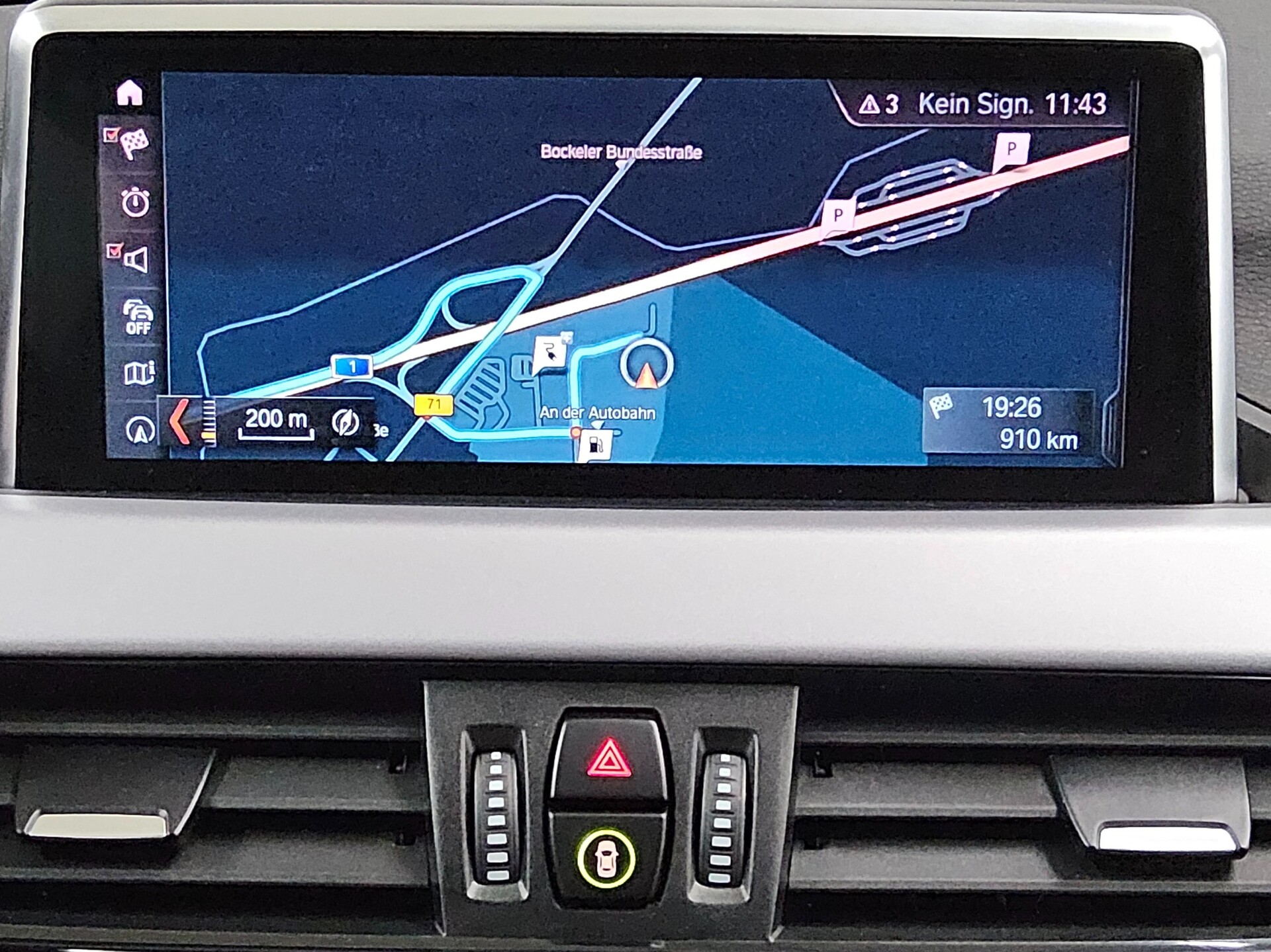 BMW X1 xDrive25e Advantage Navi HiFi PDC Shz 7