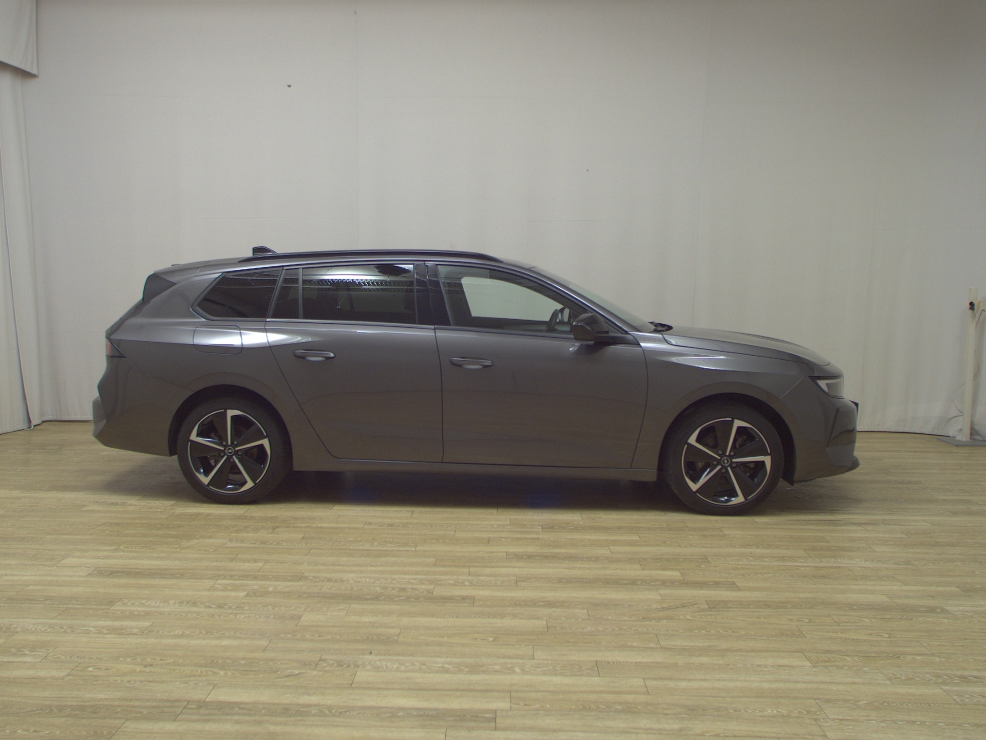 Opel Astra ST 1.5 D Elegance Navi LED DC Kamera