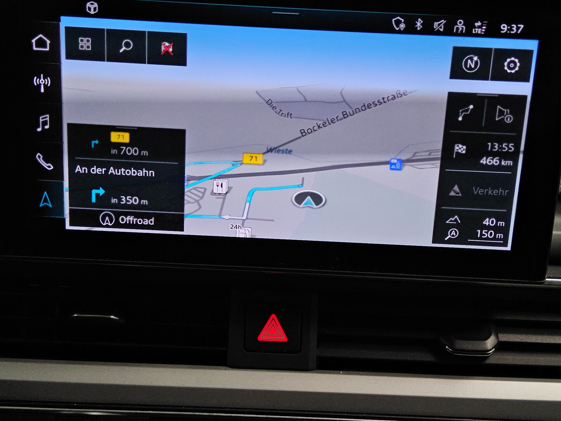 Audi A4 Avant 40 TDI advanced Navi LED Sportsitze 7