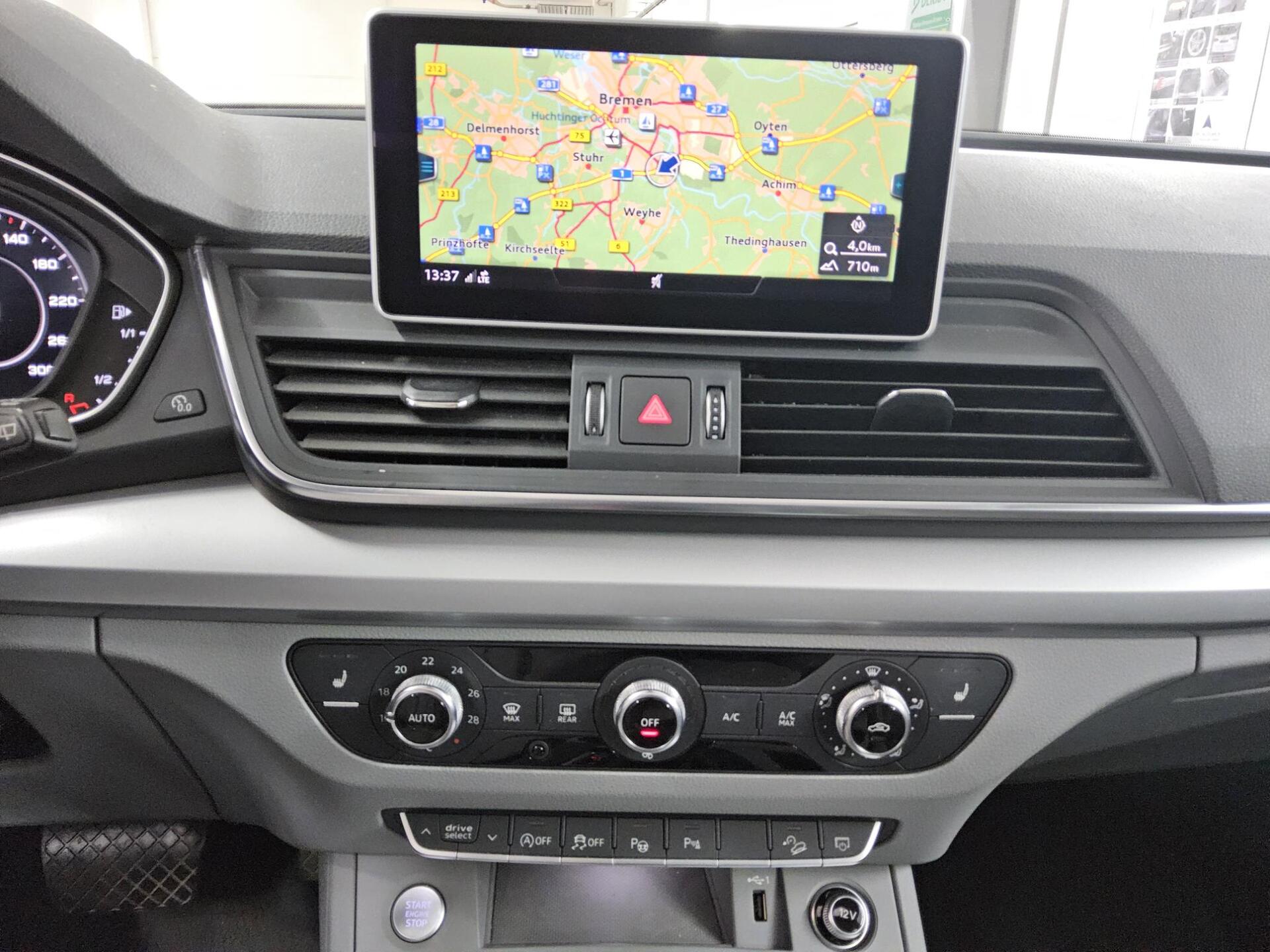 Audi Q5 35 TDI Qu. Leder Navi vc Pano Sound Xenon 7