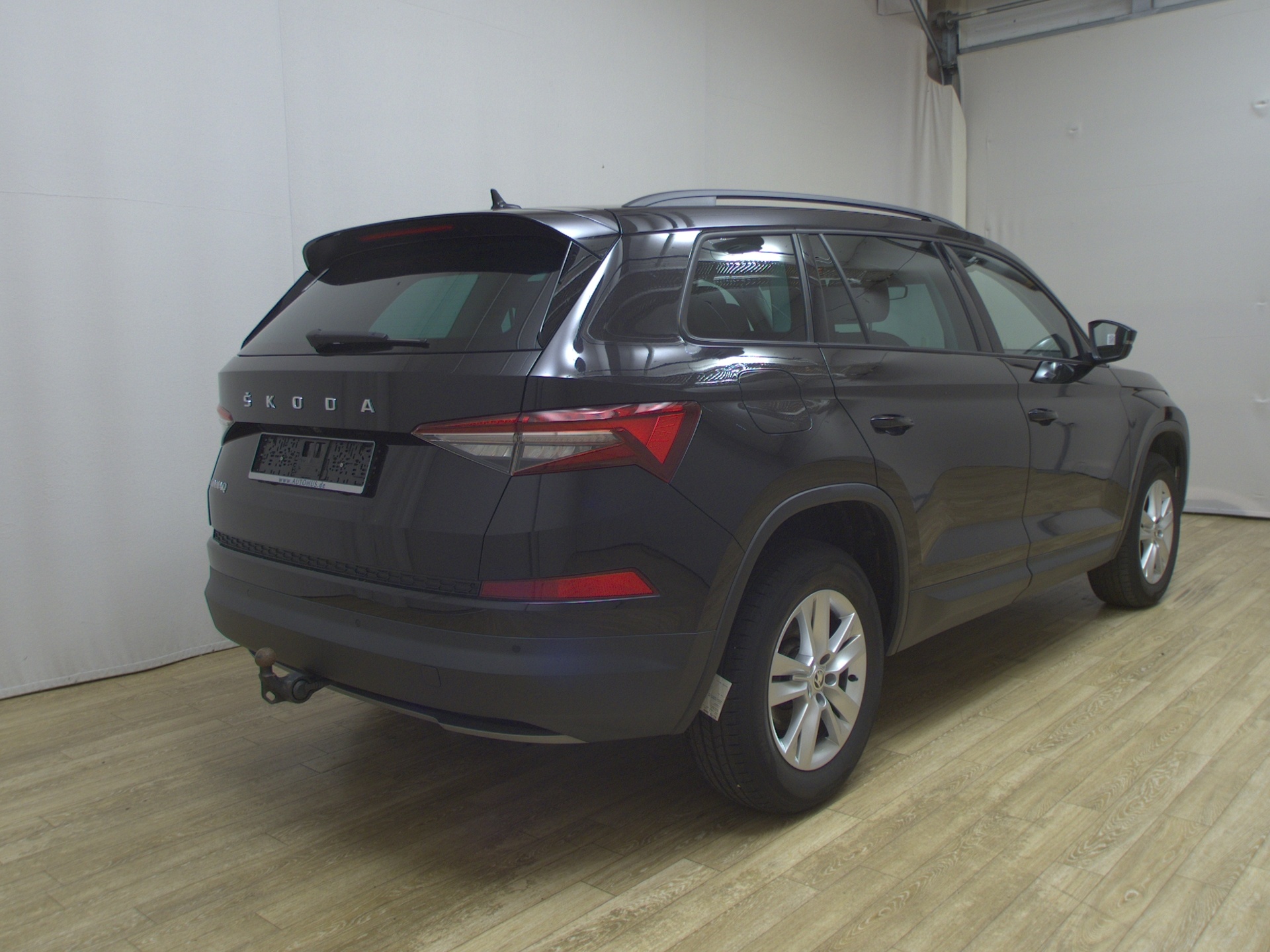 Skoda Kodiaq 2.0 TDI Ambition Navi LED vc RfK AHK Shz 4