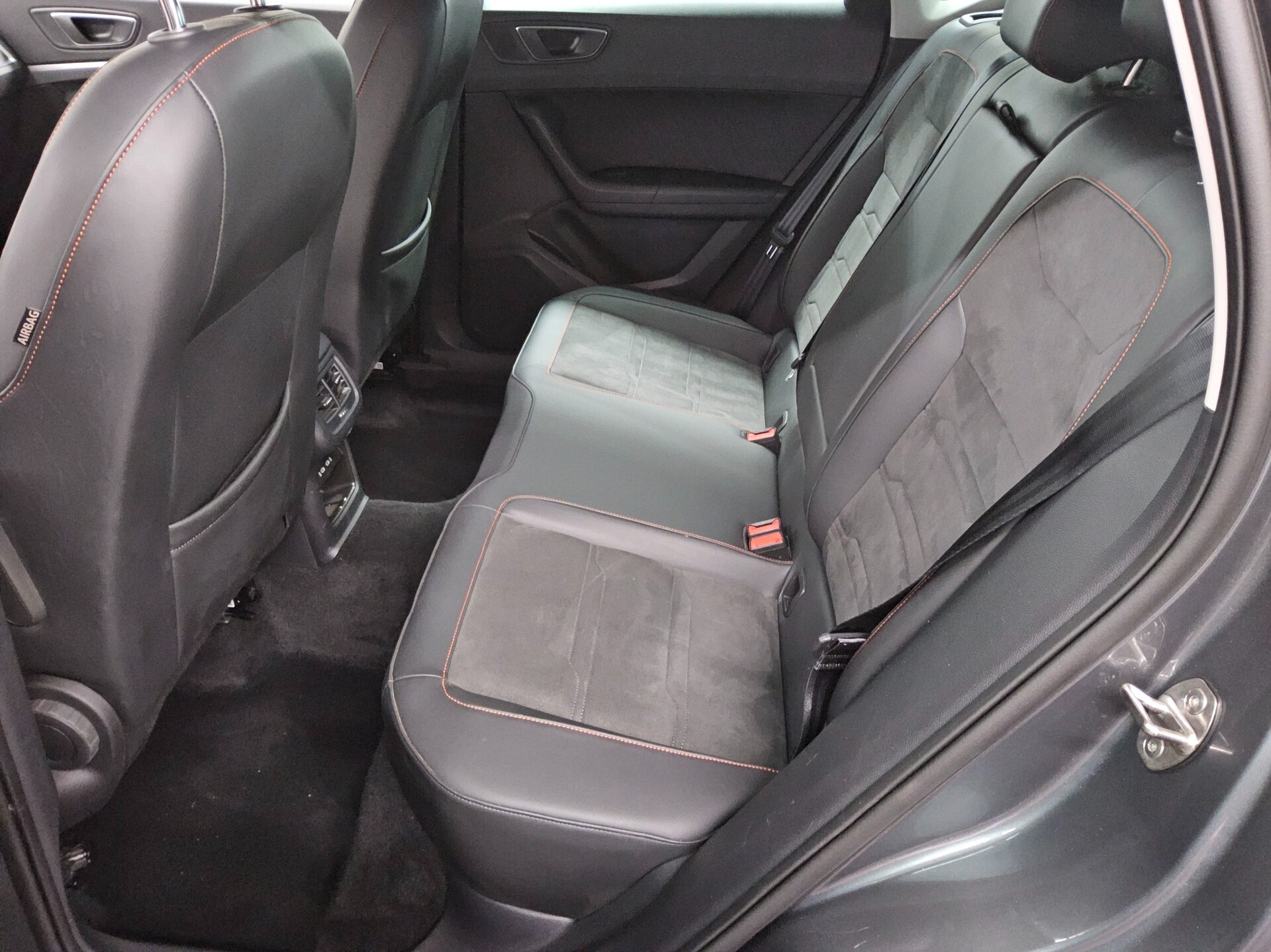 Seat Ateca 2.0 TDI FR-Line Navi LED VC ACC RFK 13