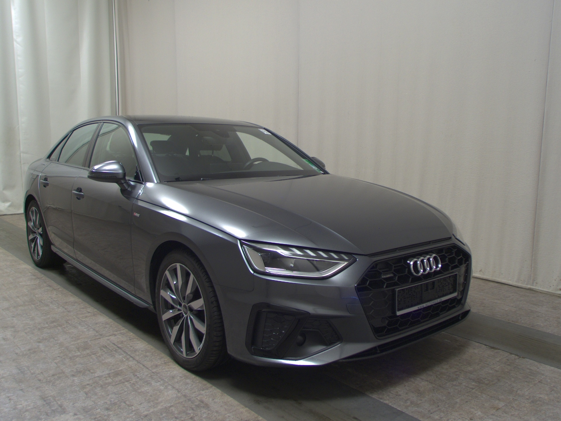Audi A4 40 TDI Qu. S-Line Navi LED virtual Sound RFK 3