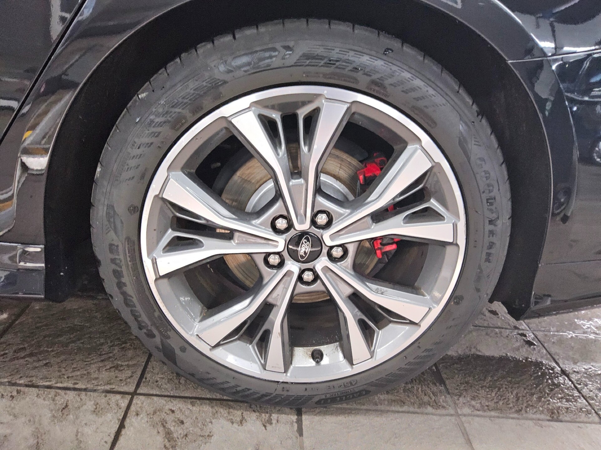 Ford Mondeo Turnier 2.0 EB ST-Line Navi LED RfK 4xSHZ 10