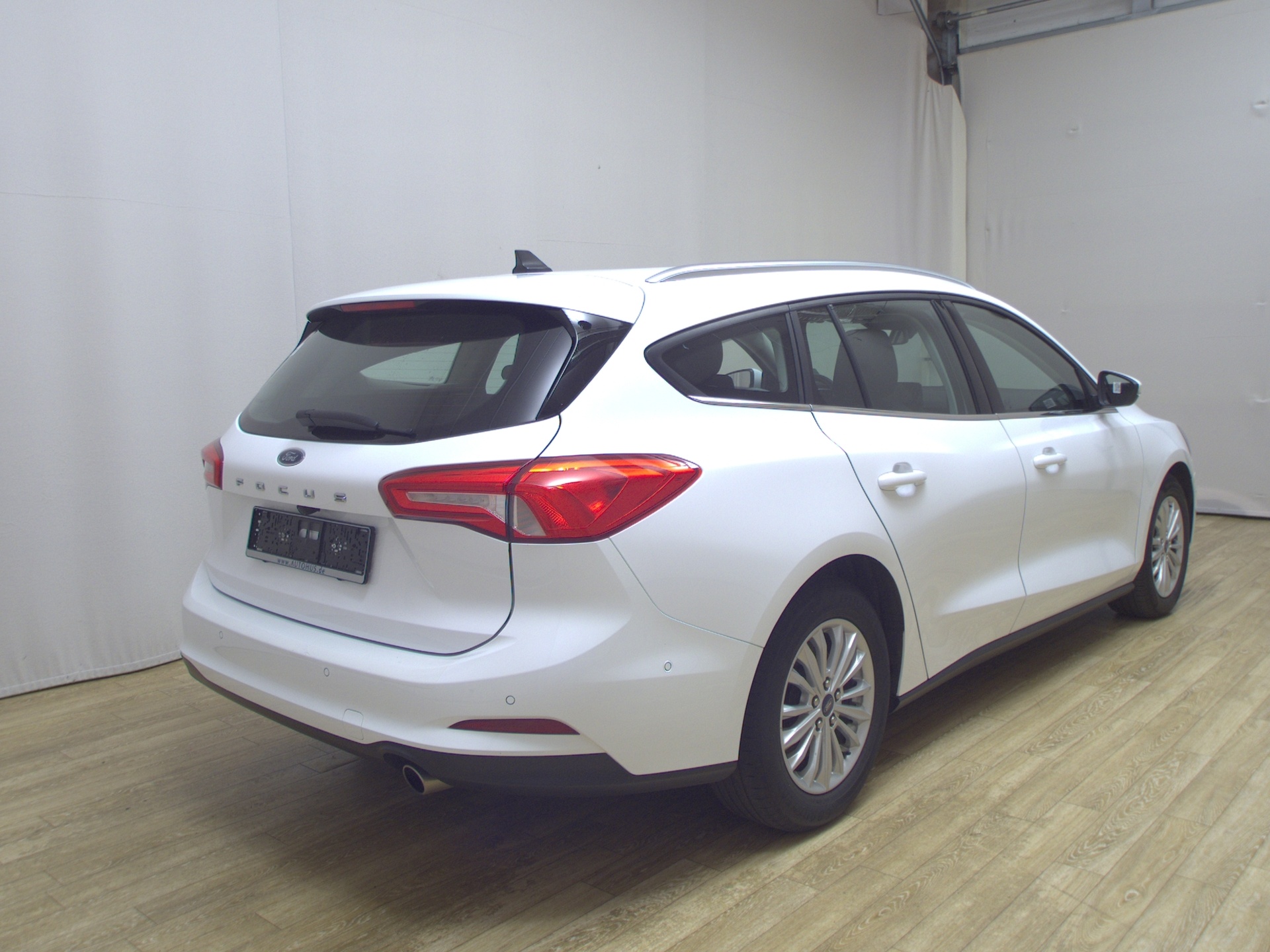 Ford Focus Turnier 2.0 EB Titanium Navi LED HuD B&O 4