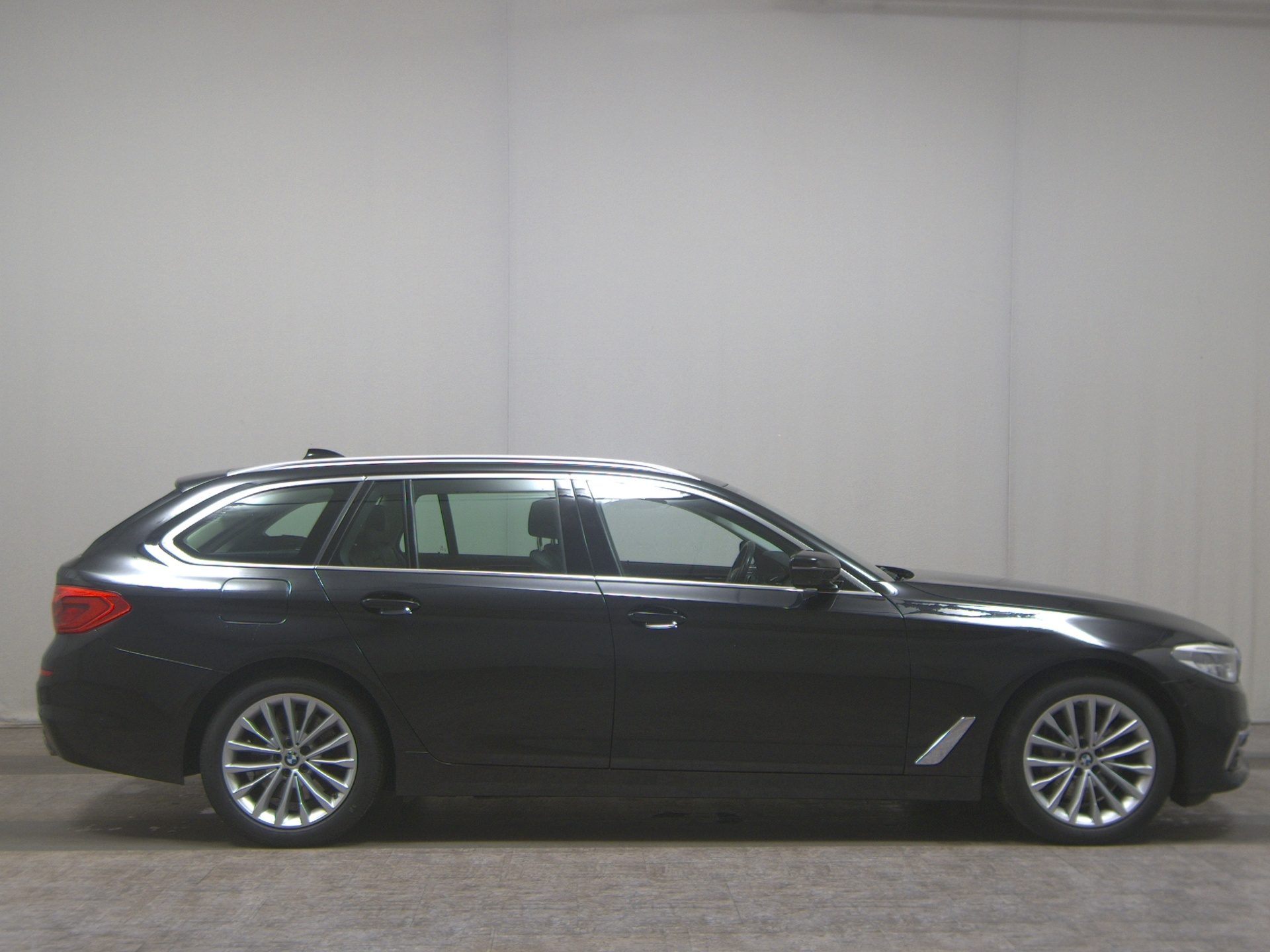 BMW 540d Touring xDr Luxury-Line Leder Pano LED+ HuD