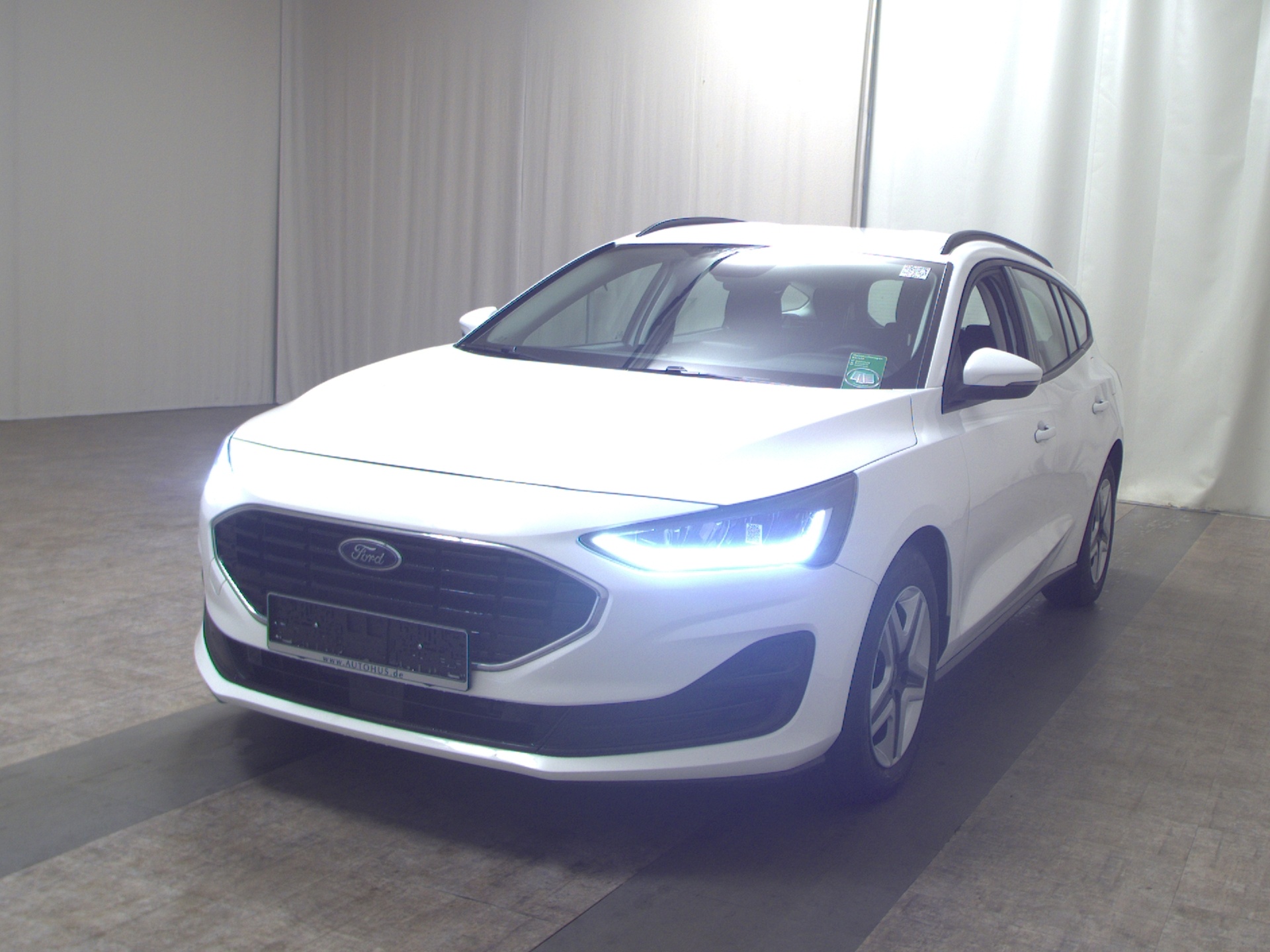 Ford Focus Turnier 1.5 EB Cool&Connect Navi LED PDC 2