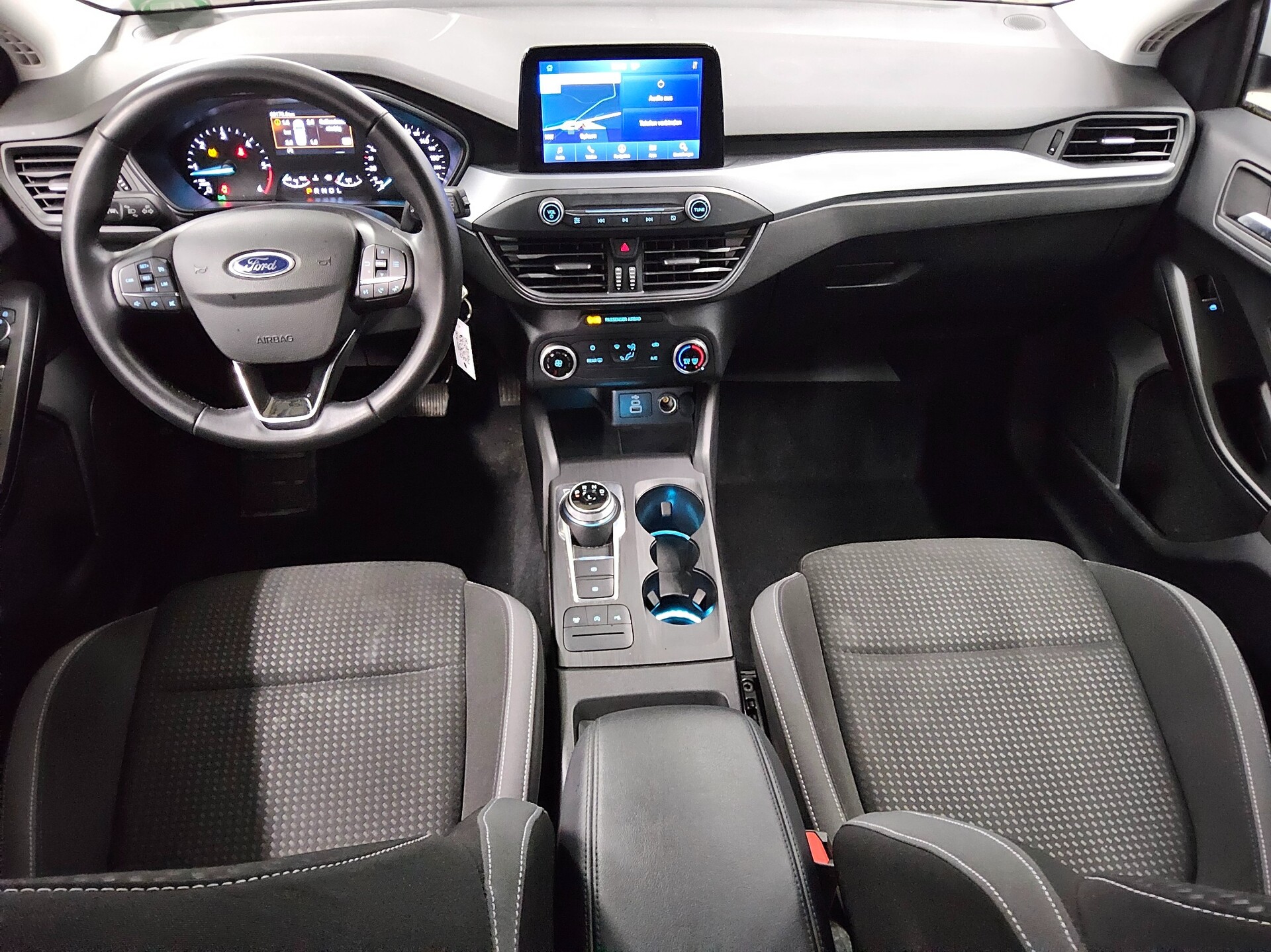 Ford Focus Turnier 1.5 EB Cool&Connect Navi LED PDC 5