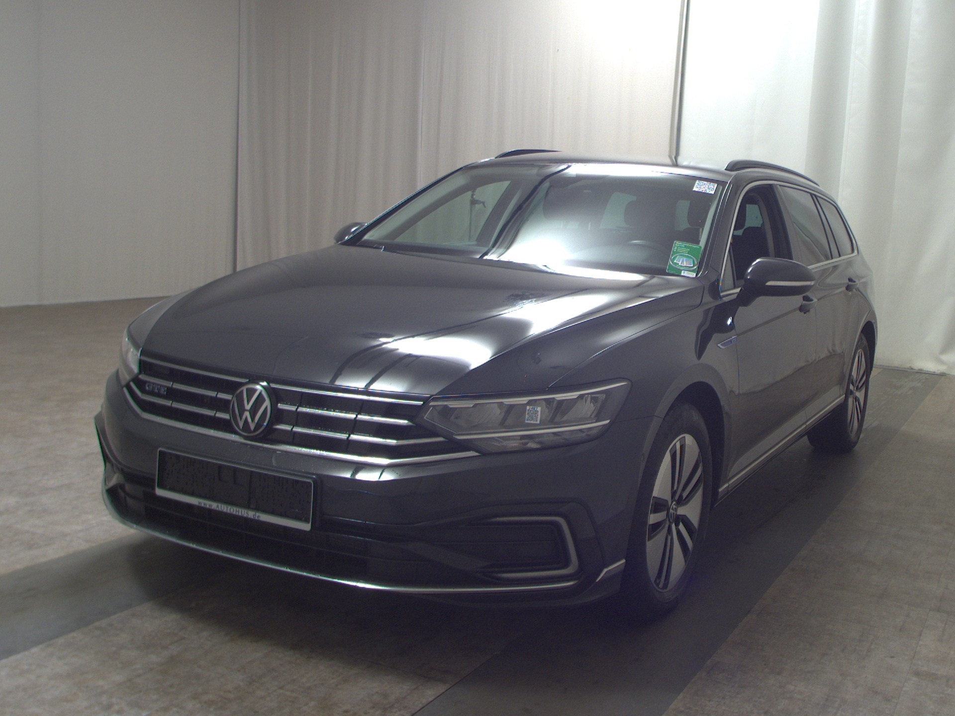 Volkswagen Passat Var. GTE 1.4 TSI Navi LED RFK ACC 2