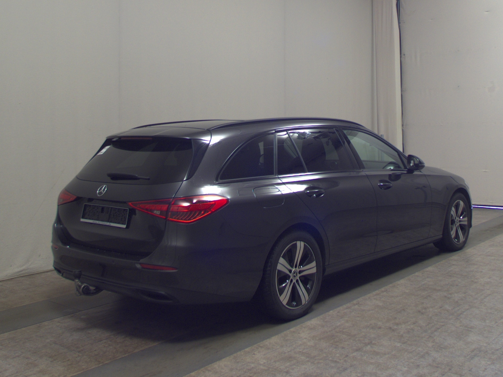 Mercedes-Benz C 200 T d Avantgarde Night Navi MBUX AHK Distr.+ 4