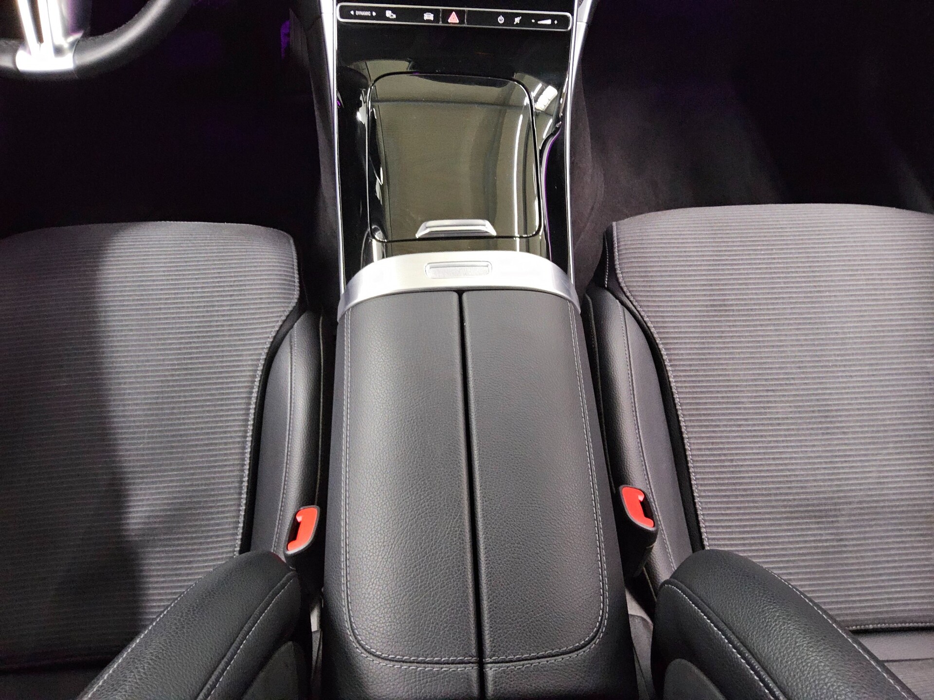 Mercedes-Benz C 200 T d Avantgarde Navi LED MBUX RfK Sound 6