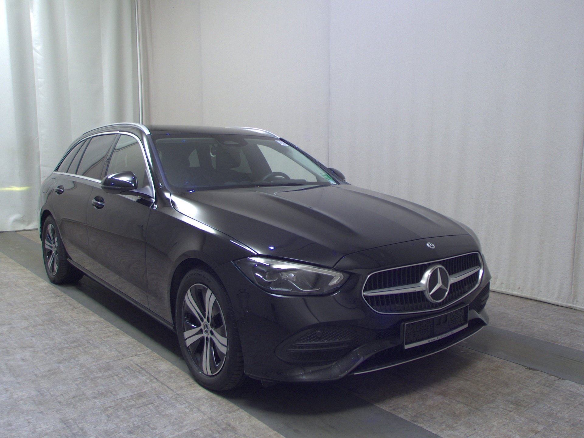 Mercedes-Benz C 200 T d Avantgarde Navi LED MBUX RfK Sound 3