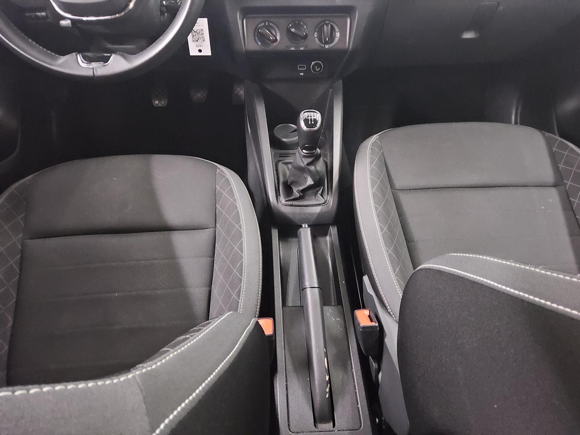 Skoda Fabia Kombi 1.0 TSI Ambition Navi Shz PDC 6