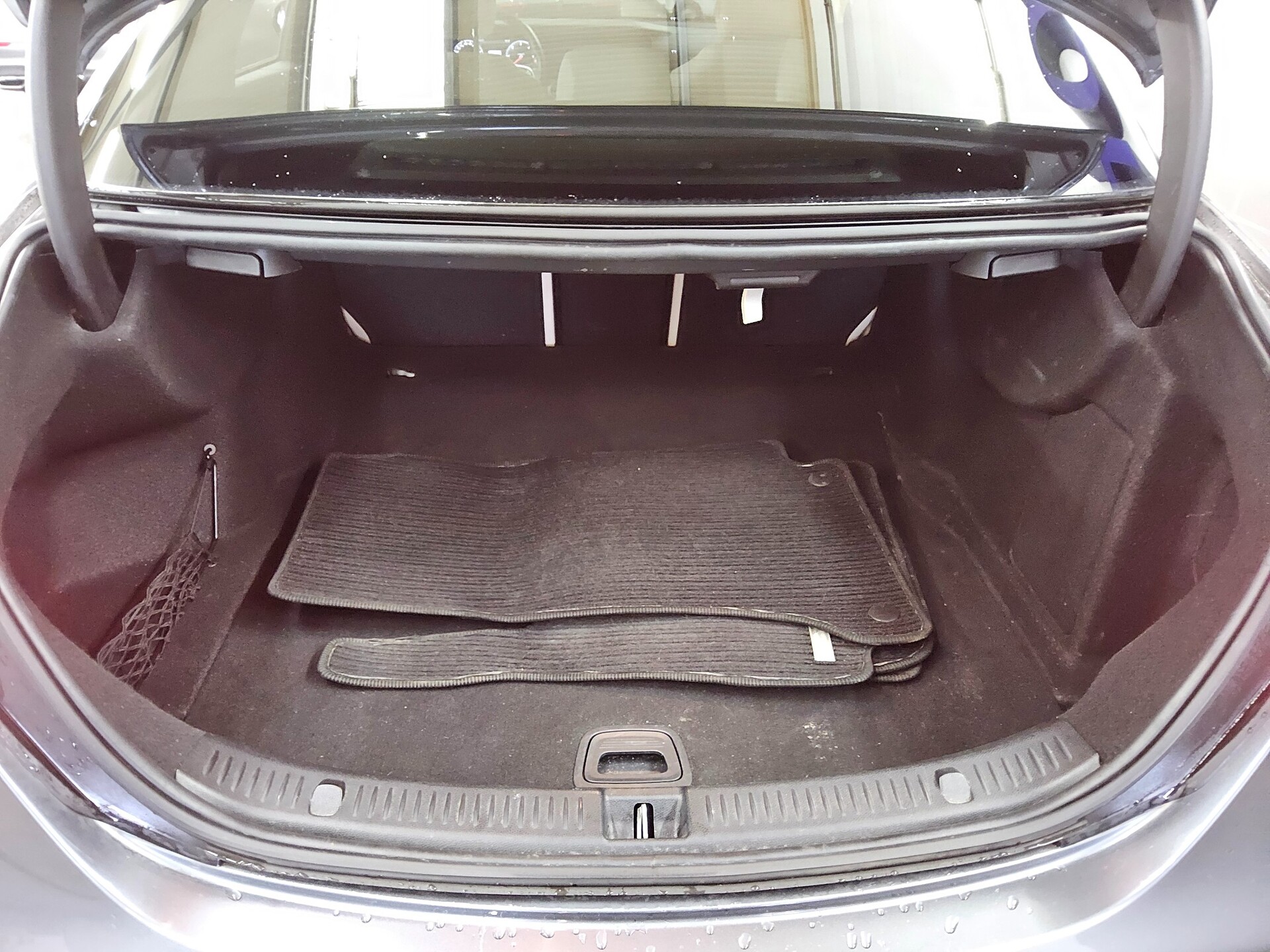 Mercedes-Benz E 220 d 4M Avantgarde Night Navi Wides. LED 360° 12