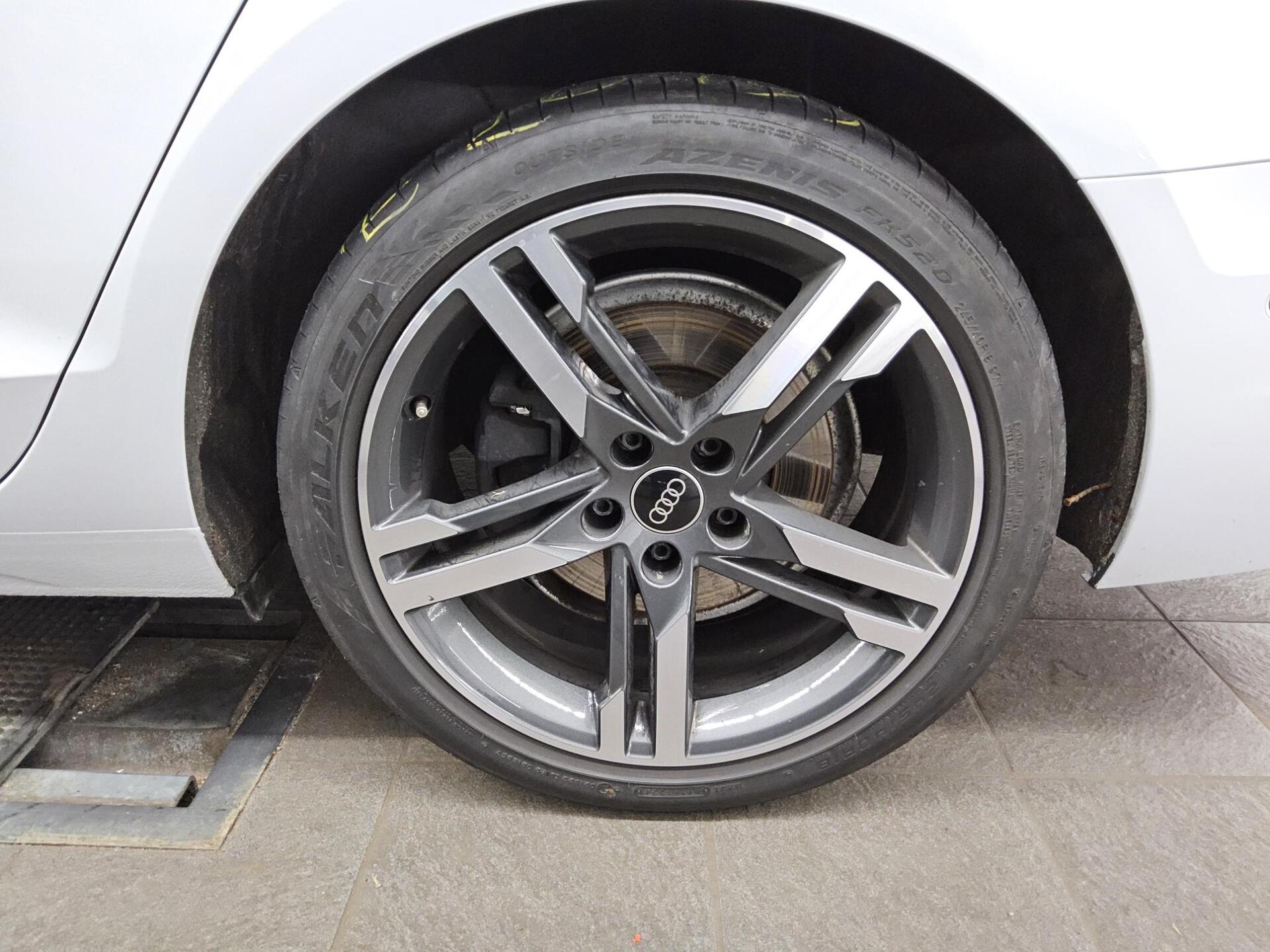 Audi A4 Avant 40 TDI Navi LED vc+ AHK Rückfahrkamera 11