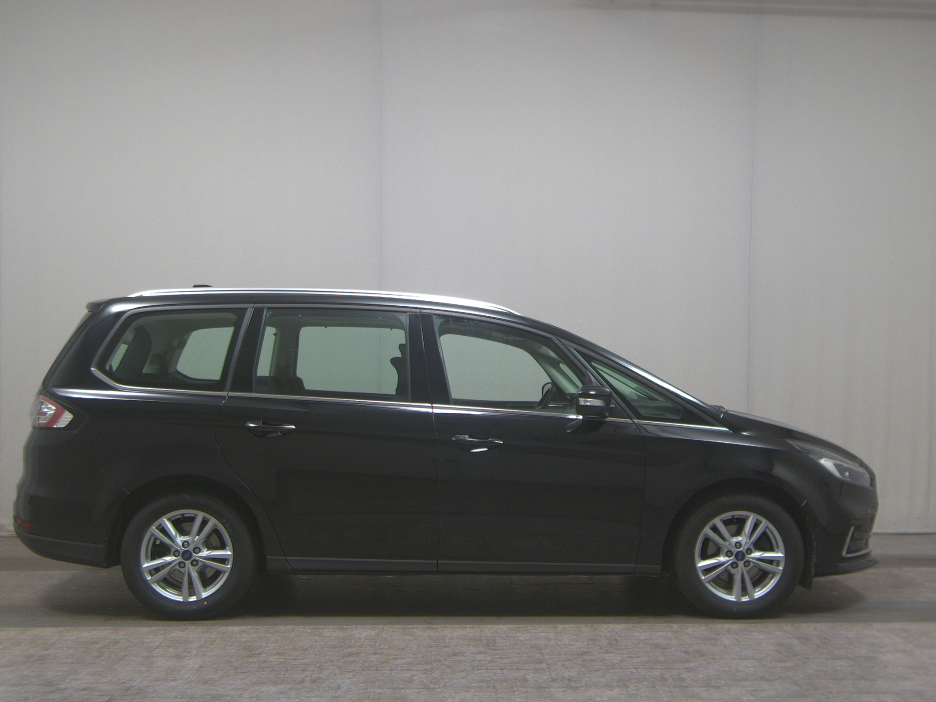 Ford Galaxy 2.0 EB Titanium 7-Sitze Navi LED Pano RfK