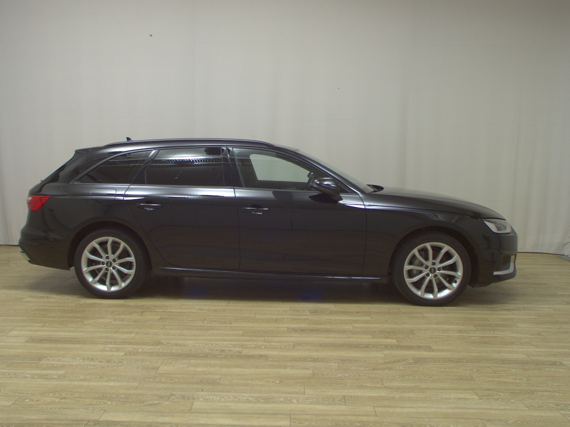 Audi A4 Avant 40 TDI advanced Leder Navi LED vc Sound