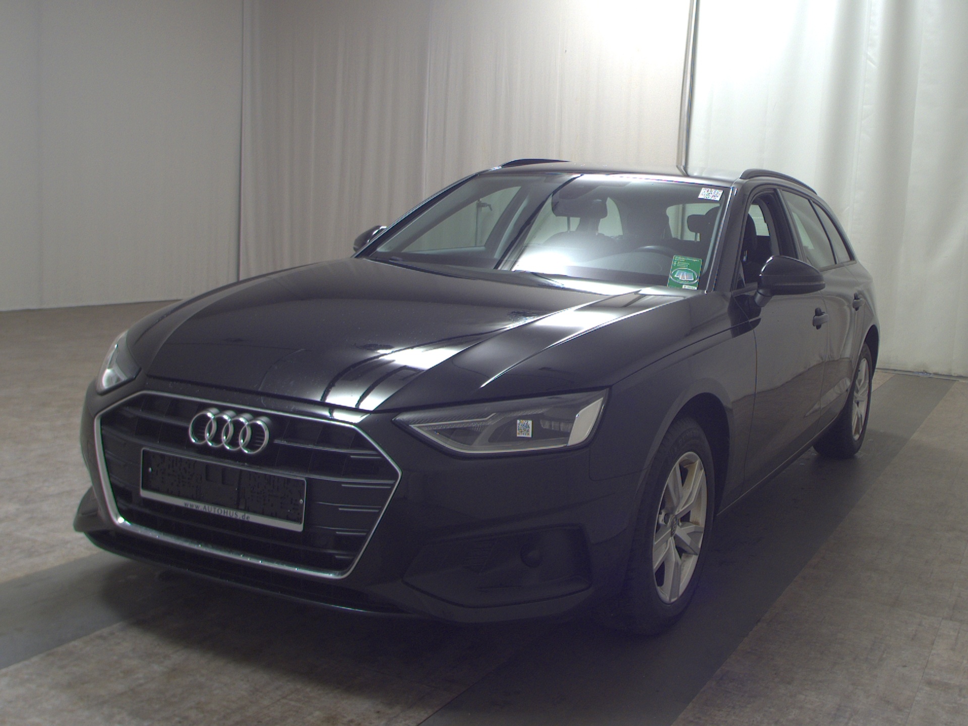 Audi A4 Avant 35 TDI Navi LED PDC Shz 2