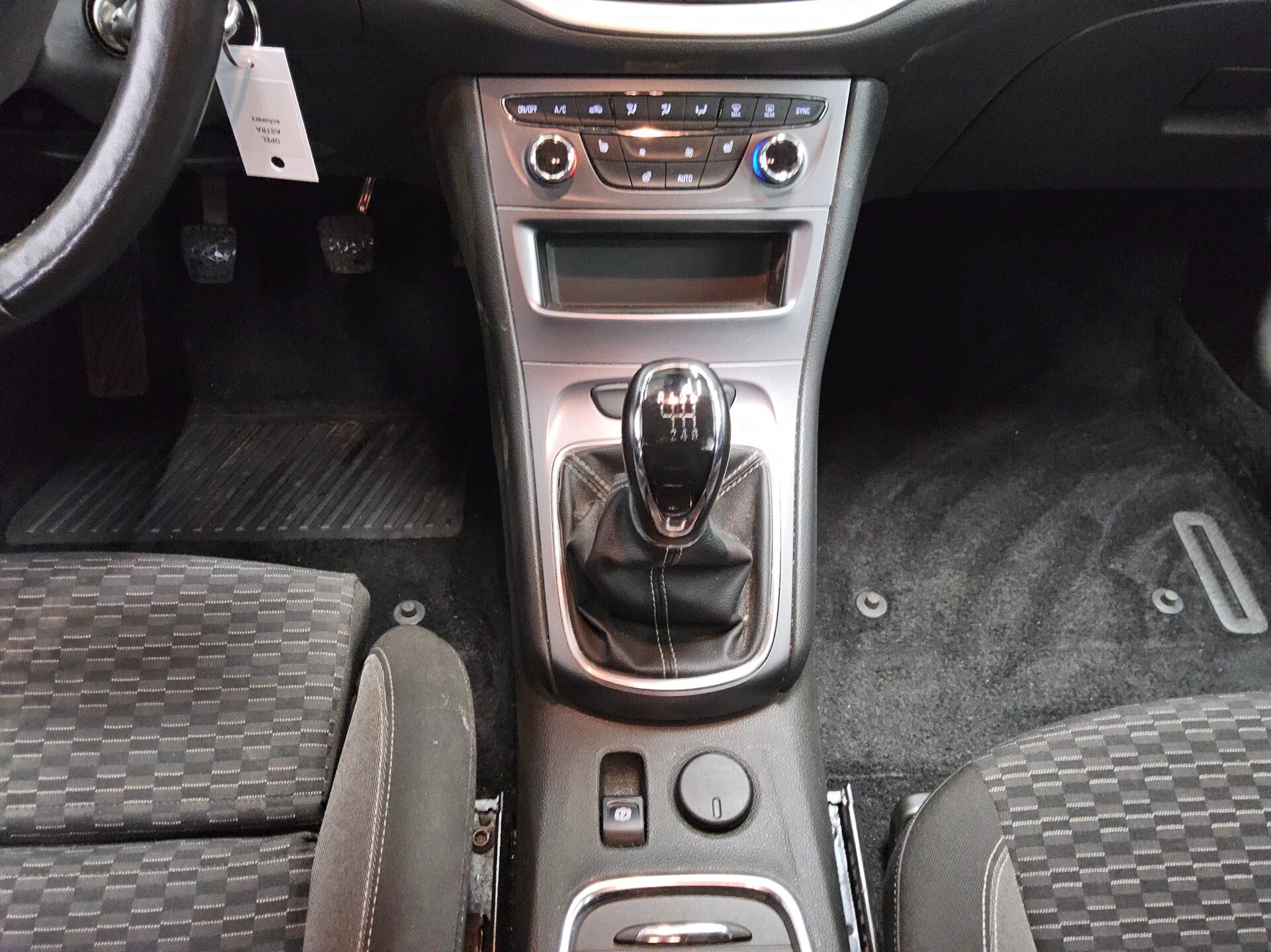 Opel Astra ST 1.5 D Business Ed. Navi LED RfK PDC Shz 6