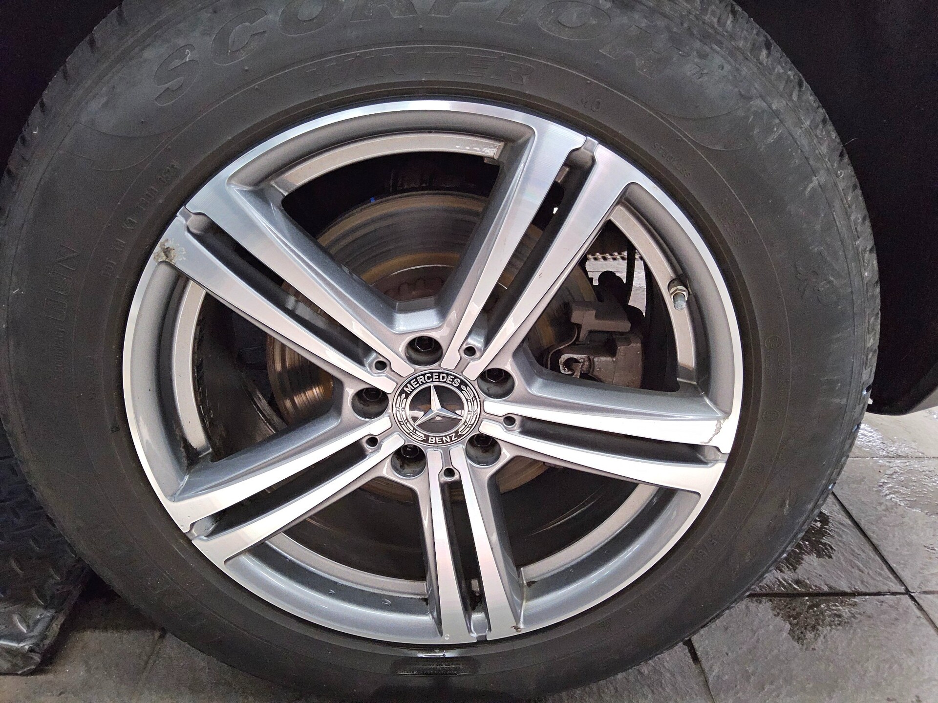 Mercedes-Benz GLC 300 e 4M Navi LED Distr.+ RFK AHK 10