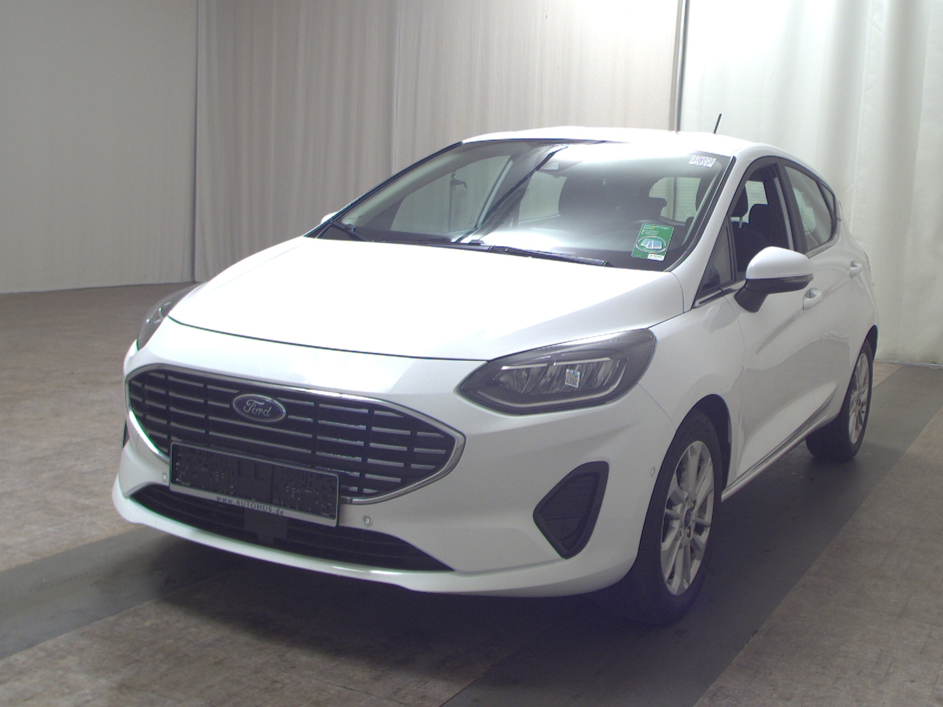 Ford Fiesta 1.0 EB Titanium Navi LED RfK ACC PDC Shz 2