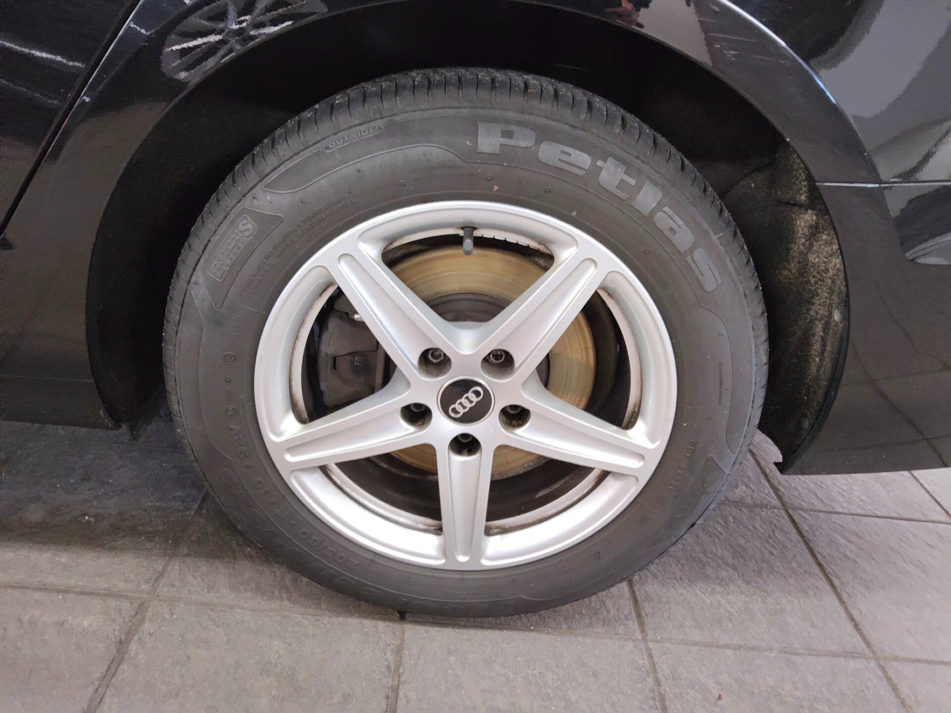 Audi A4 Avant 35 TDI Navi LED Tempomat 10