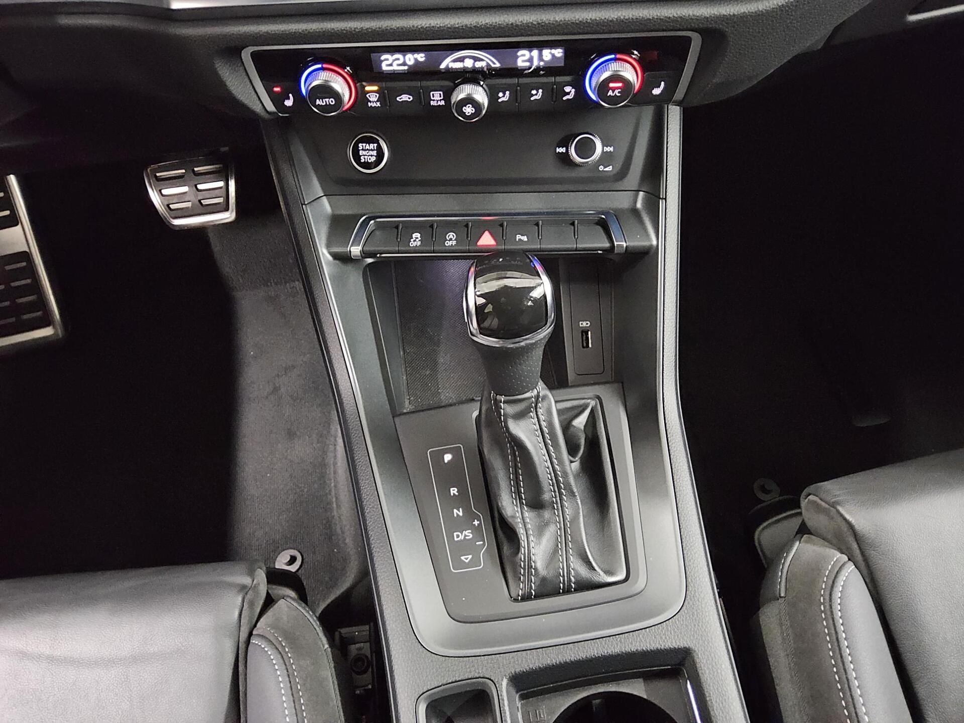 Audi Q3 35 TDI S-Line Leder Navi LED 6