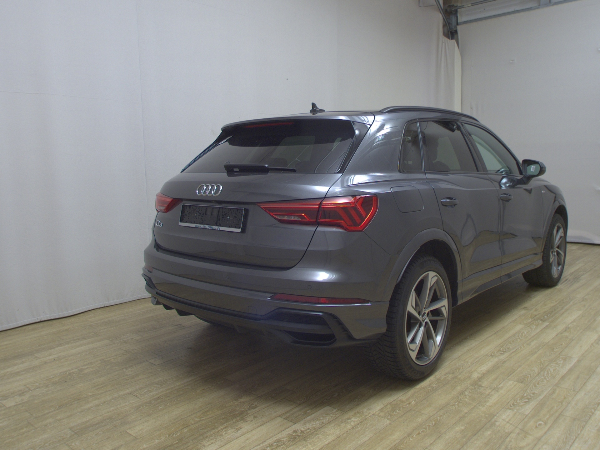 Audi Q3 35 TDI S-Line Leder Navi LED 4