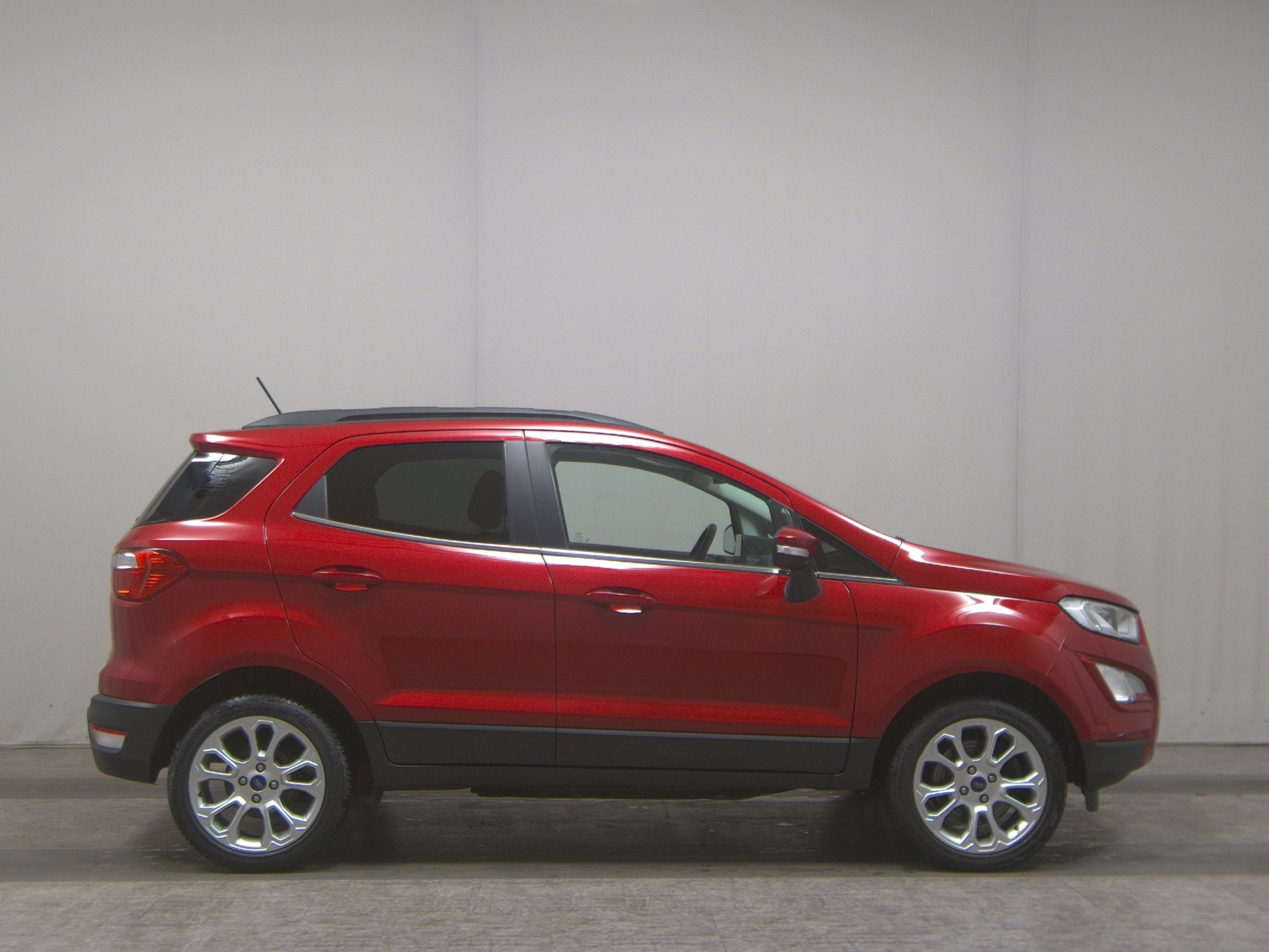 Ford EcoSport 1.0 EB Titanium Shz LED T-Leder