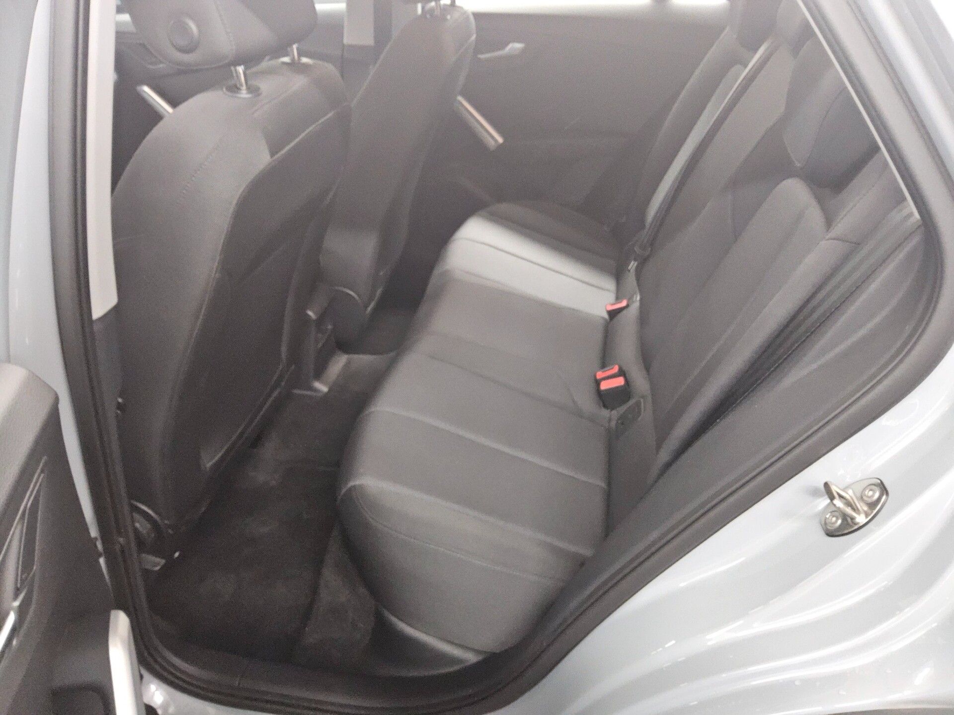 Audi Q2 35 TDI advanced Navi LED Advanced Key Sound 12